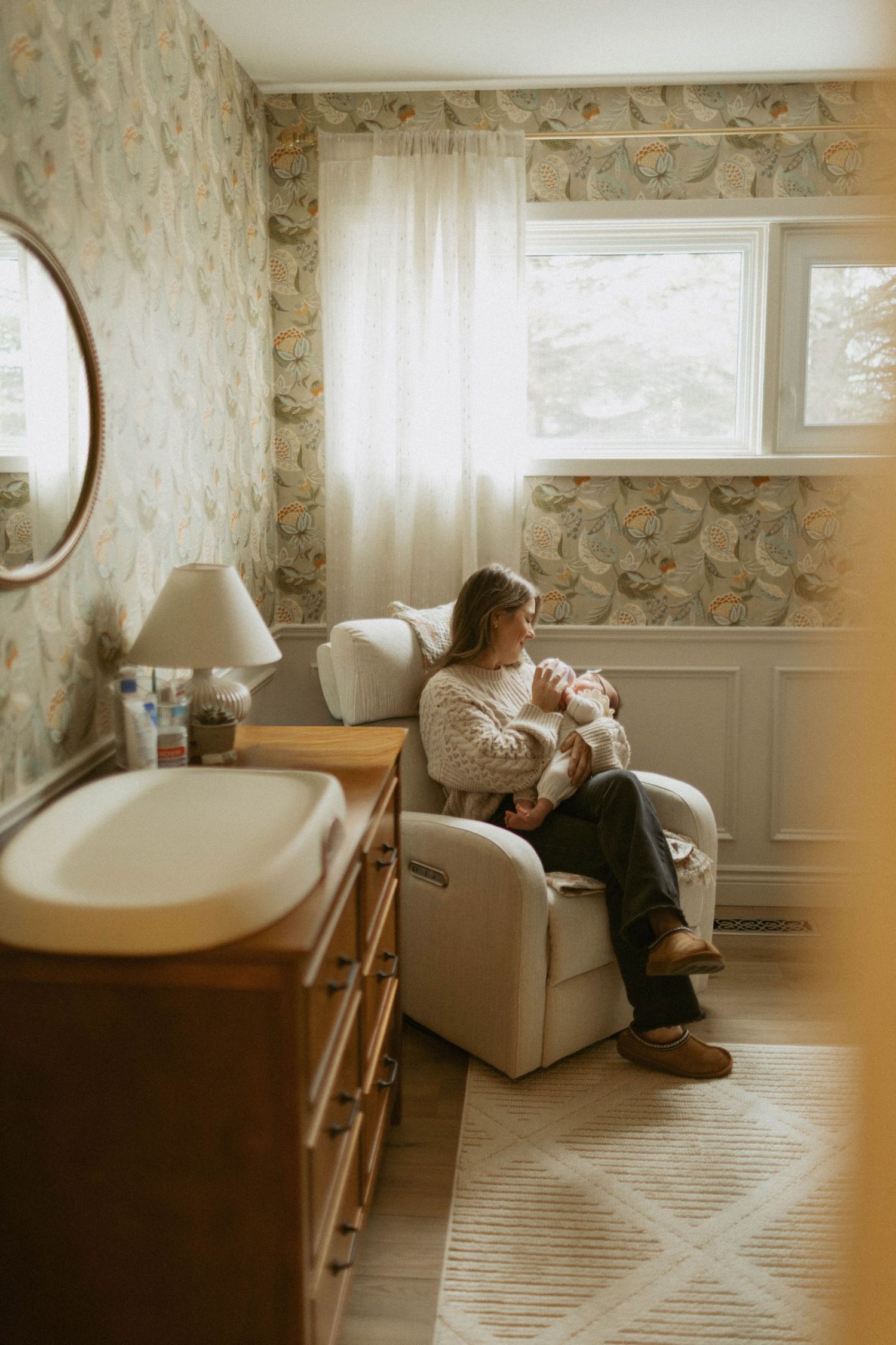 Lifestyle Newborn photographer near me, lifestyle newborn photographer woodstock,newborn photographer norwich,newborn photographer ingersoll