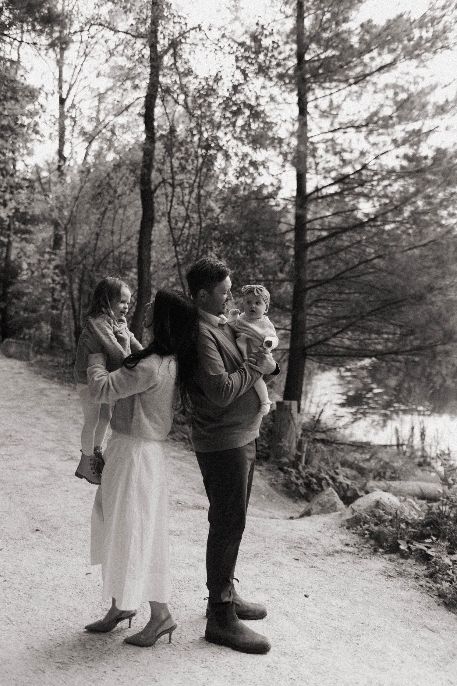 fun family photographer woodstock, lifestyle family photographer woodstock and surrounding areas, family photographer near me, cinematic