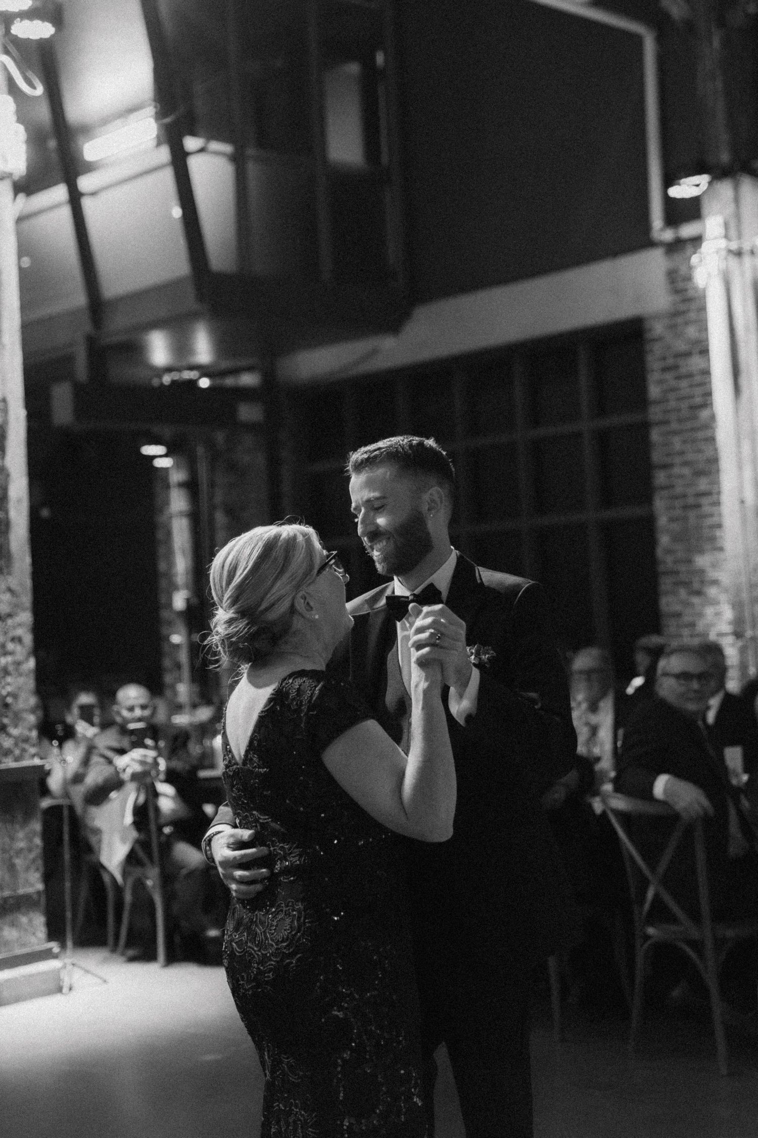 Wedding photographer near Woodstock Ontario, documentary style weddings, cinematic photography, real moments