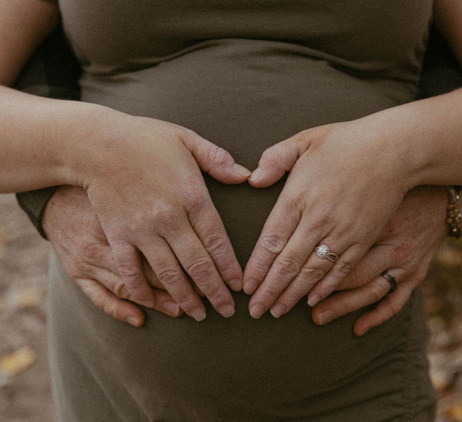 Woodstock Ontario maternity photographer | London ON maternity photos | Kitchener Waterloo maternity | cinematic maternity |maternity photos