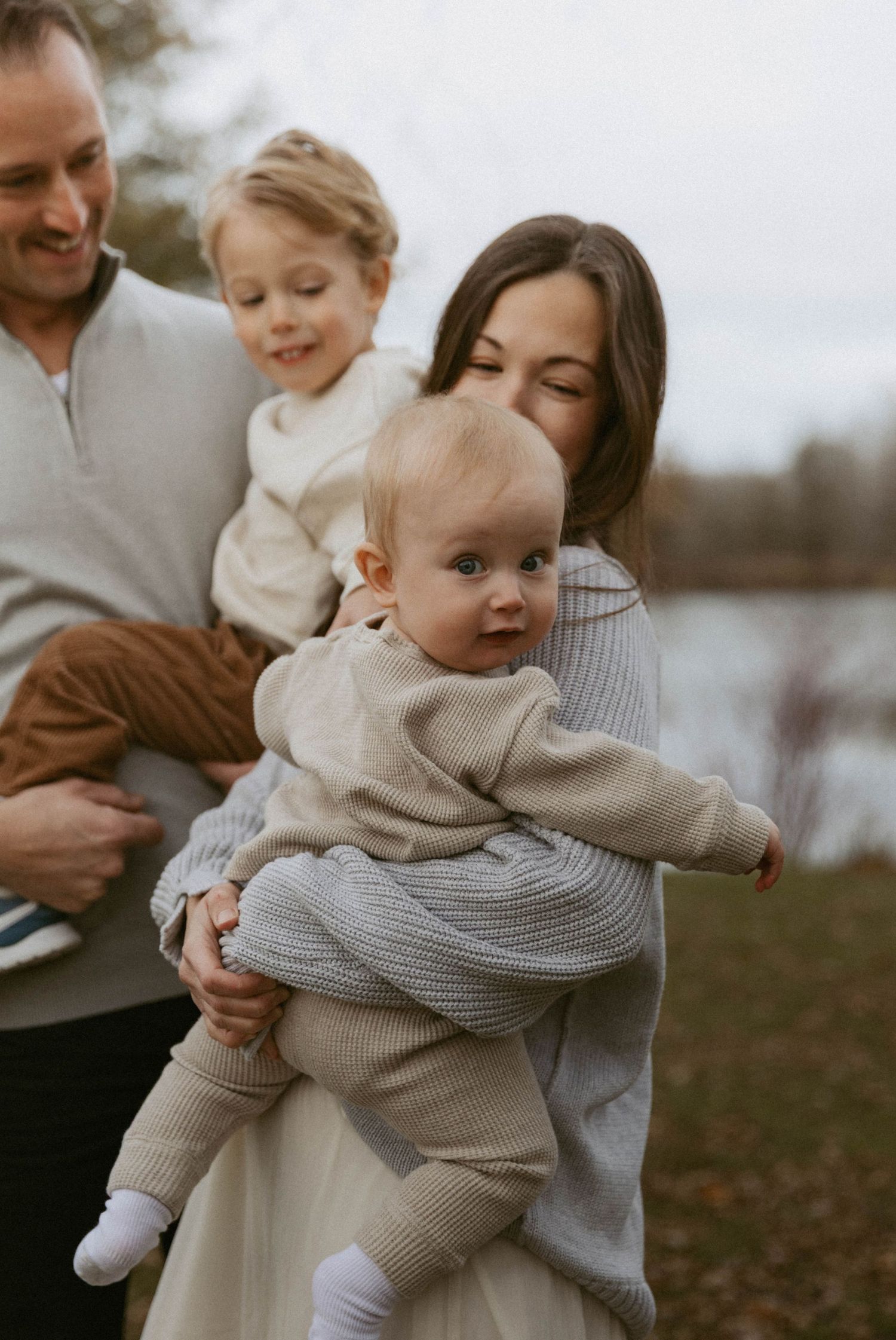 Woodstock Ontario family photographer | London ON family photos | Kitchener Waterloo family photography | Photographer Near Me | Woodstock