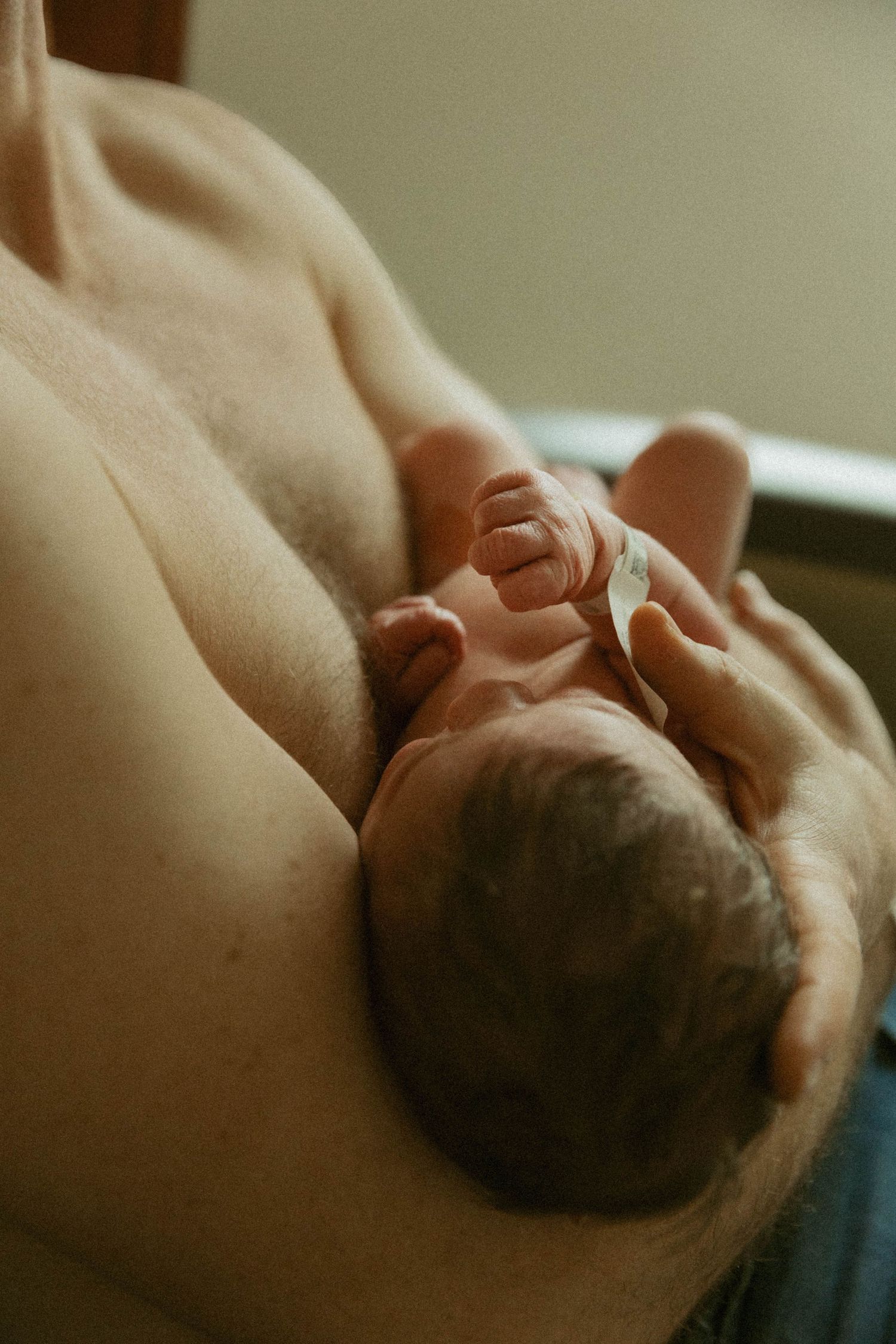 London Ontario Fresh 48 photographer capturing newborn and mother bonding in hospital after birth, Fresh 48 London, Fresh 48 Photographer
