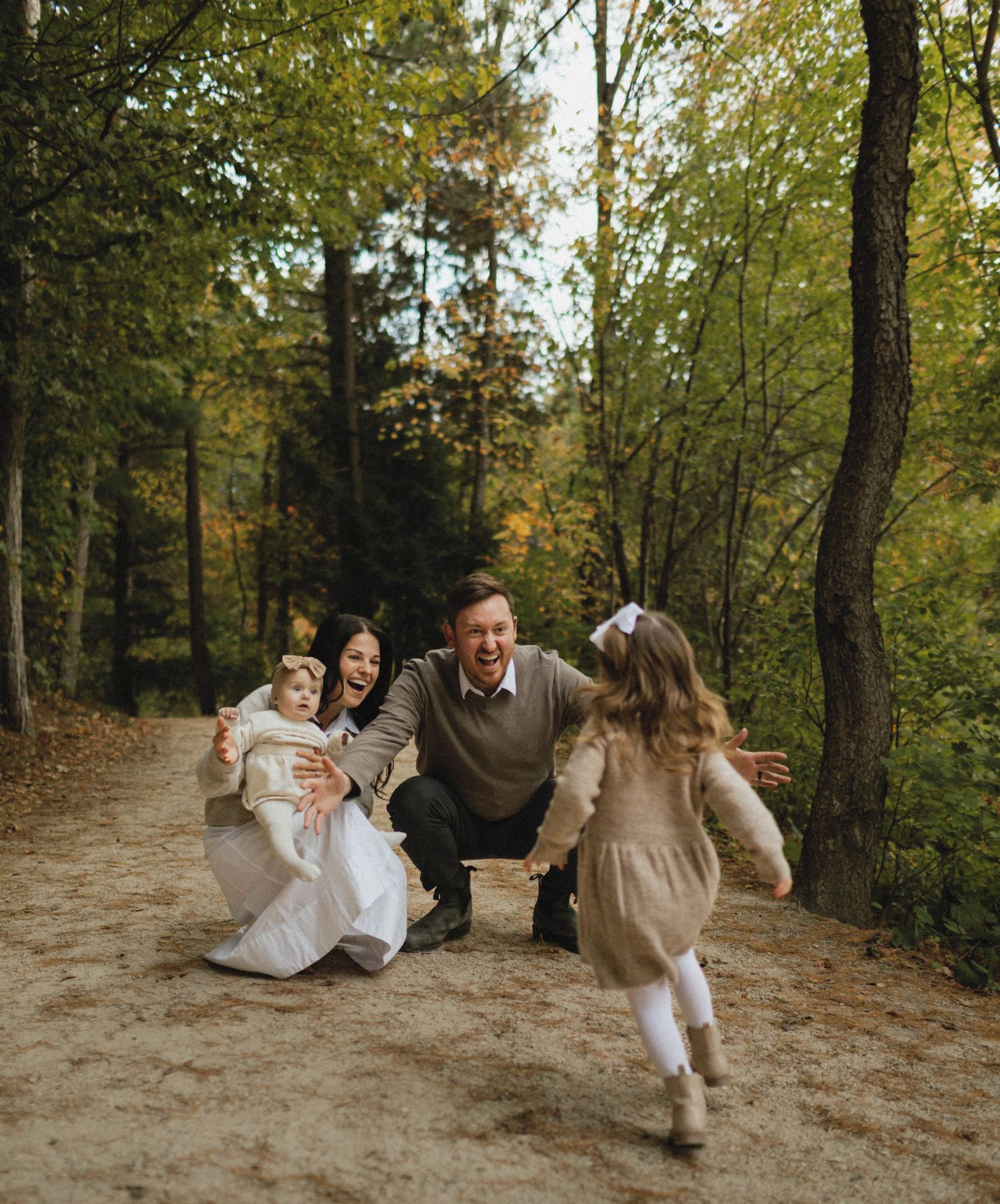 fun family photographer woodstock, lifestyle family photographer woodstock and surrounding areas, family photographer near me, cinematic