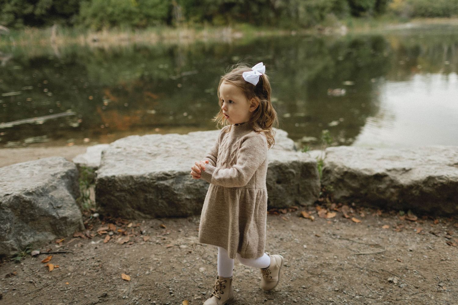 fun family photographer woodstock, lifestyle family photographer woodstock and surrounding areas, family photographer near me, cinematic