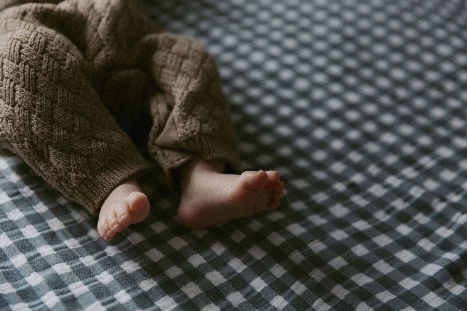 cinematic lifestyle newborn photography, storytelling photography, documentary style photographers near me, woodstock photographer
