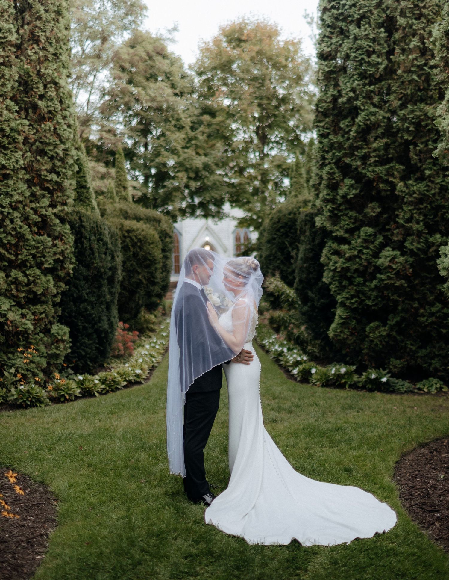 Woodstock wedding photographer, woodstock photographer, wedding photographer near me, ontario wedding photographer, ingersoll wedding photos