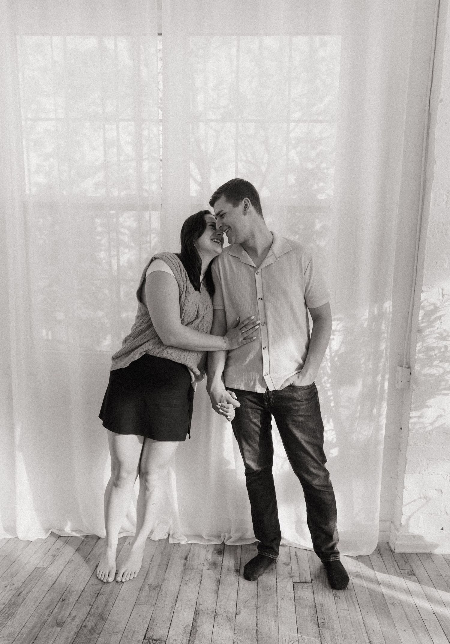 Woodstock Wedding Photographer, Woodstock Photographer, Engaged Couple, Engagement Photos, Engagement Photographer, Woodstock Photographer