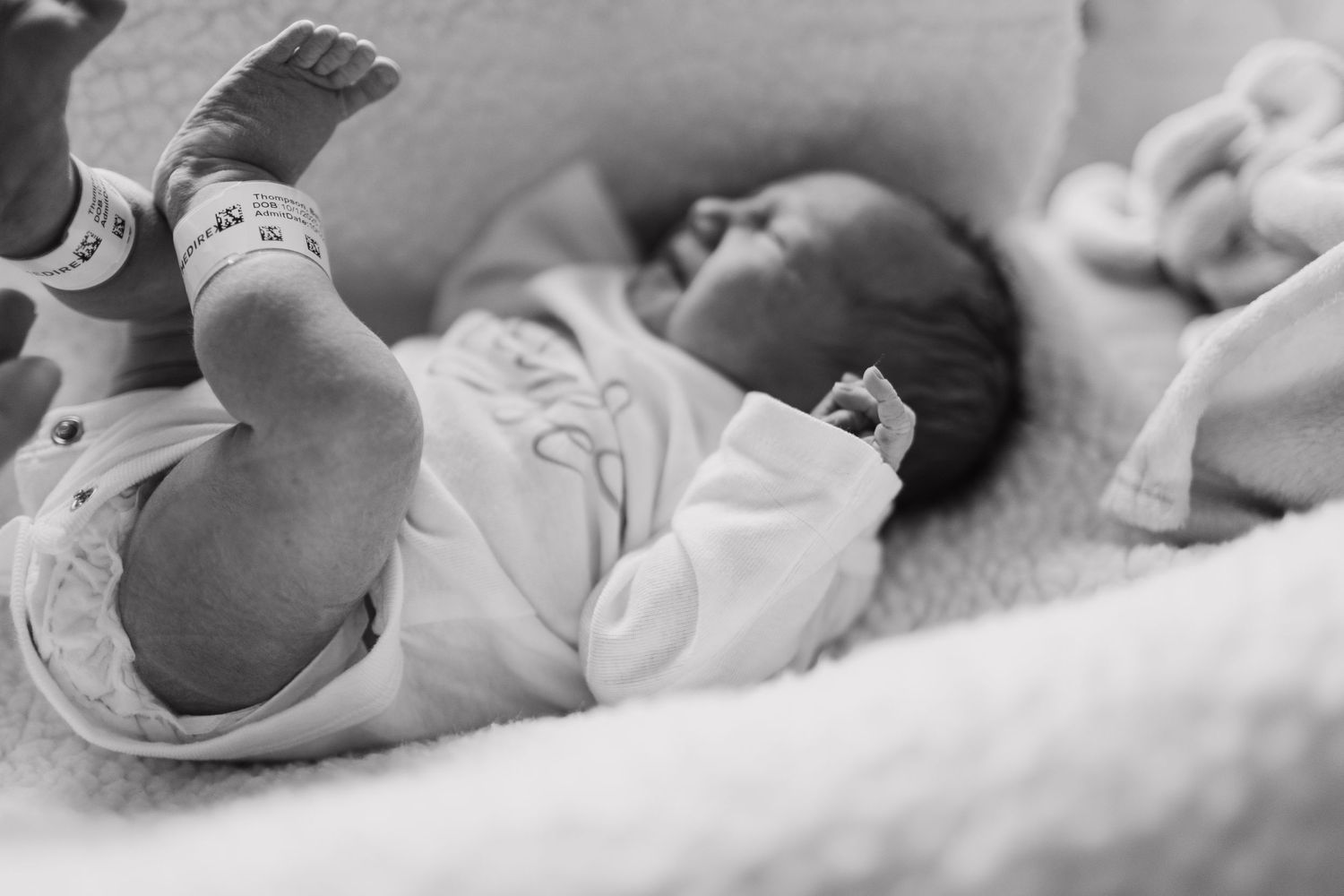 fresh 48 photographer woodstock, birth photography, birth photographer woodstock, birth photography near me, newborn photographer woodstock