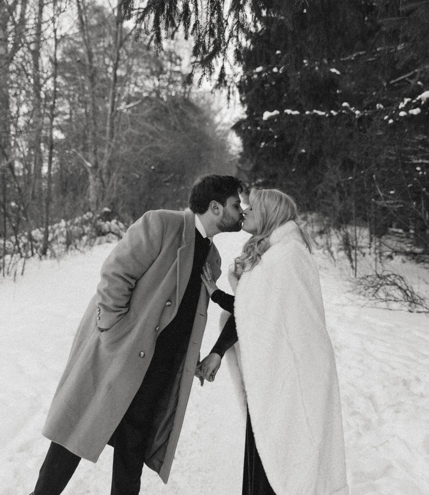 brantford engagement photographer, hamilton engagement photographer, woodstock engagement photographer, london engagement photographer
