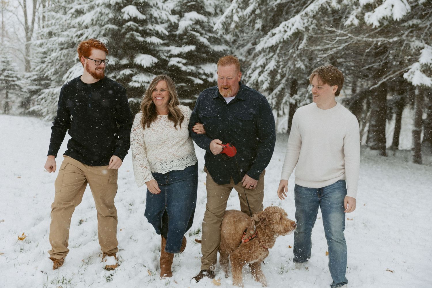 Woodstock Ontario family photographer | London ON family photos | Kitchener Waterloo family photography | Photographer Near Me | Woodstock
