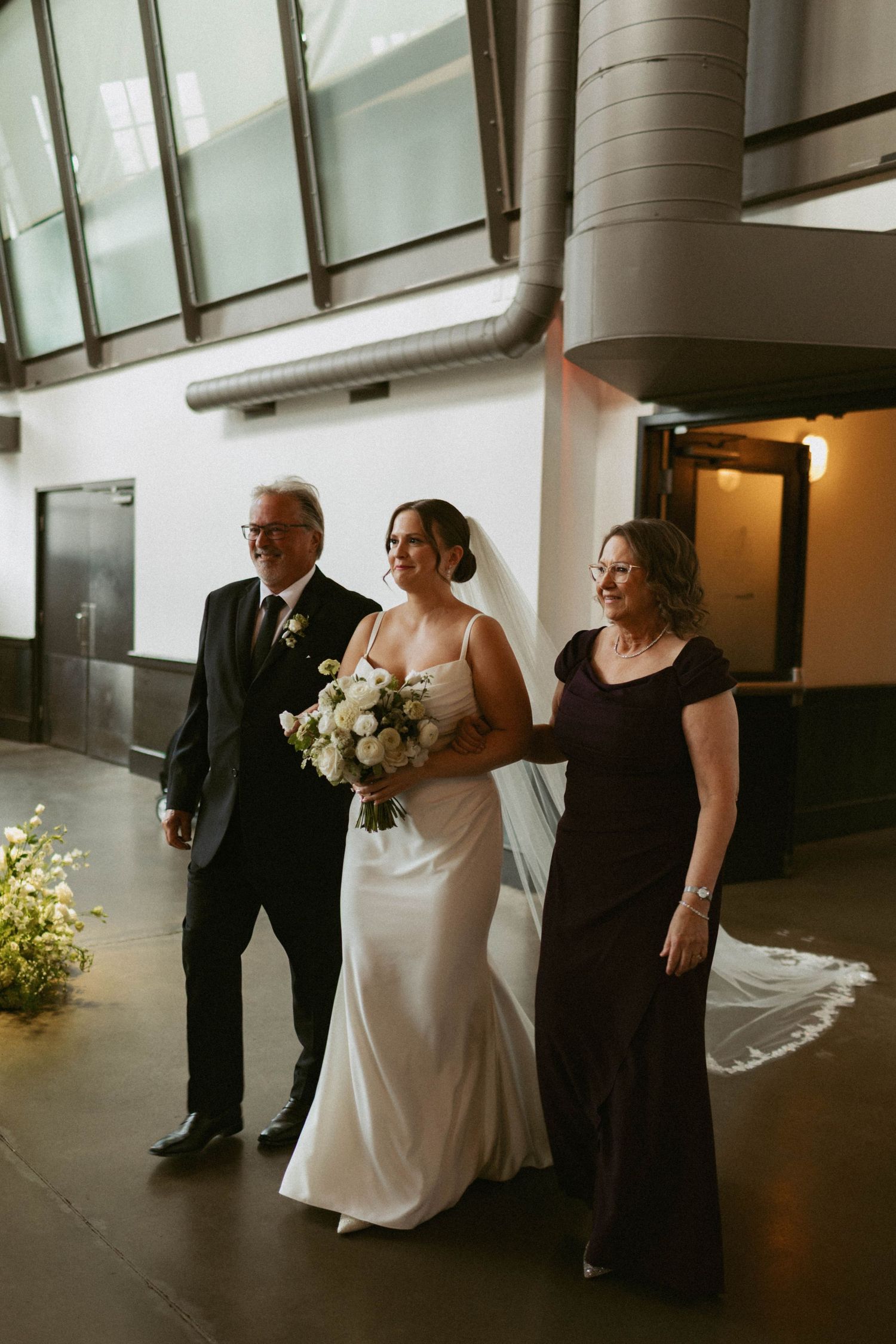 Wedding photographer Brantford Ontario, cinematic documentary weddings, natural moments, emotional photography