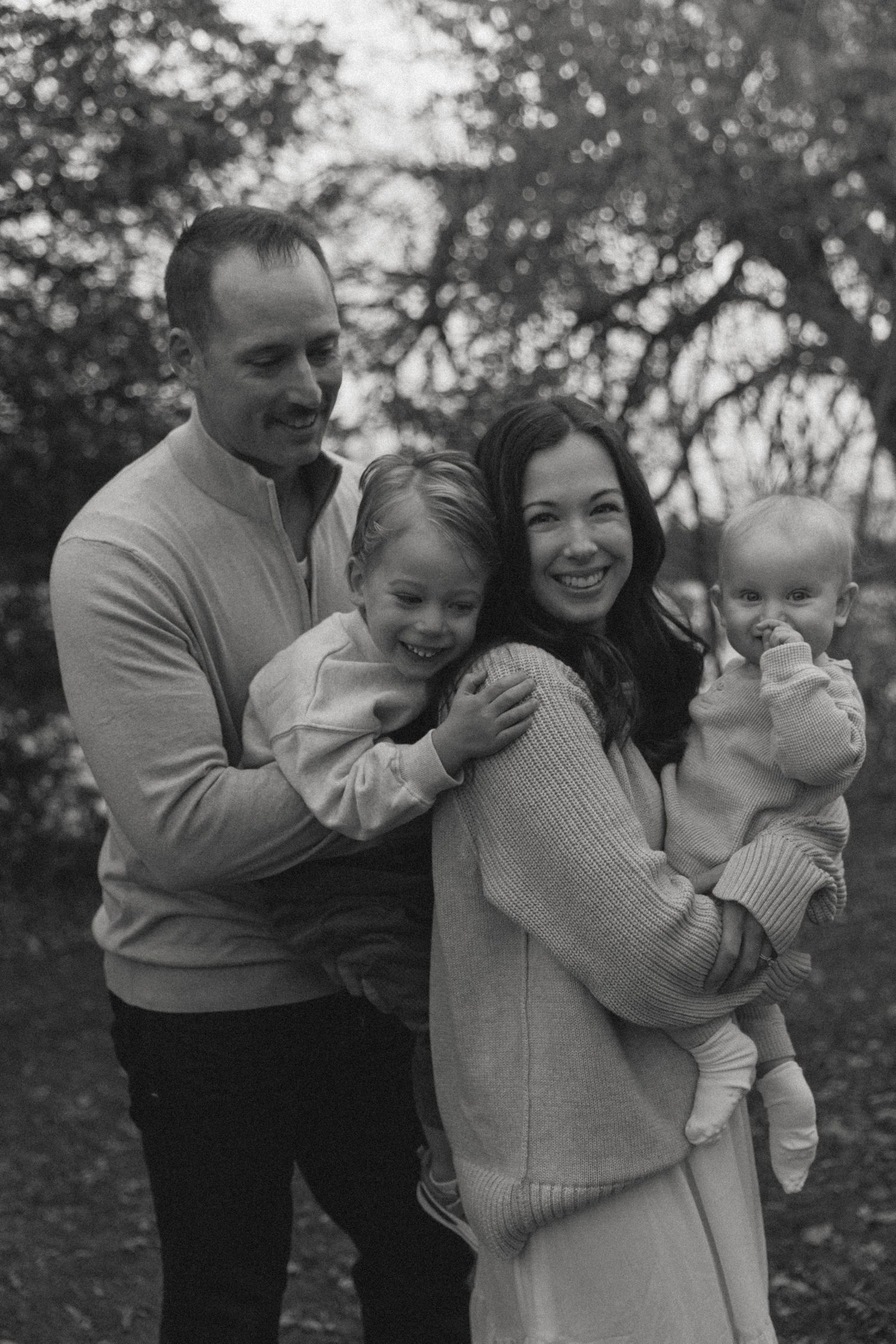 Woodstock Ontario family photographer | London ON family photos | Kitchener Waterloo family photography | Photographer Near Me | Woodstock