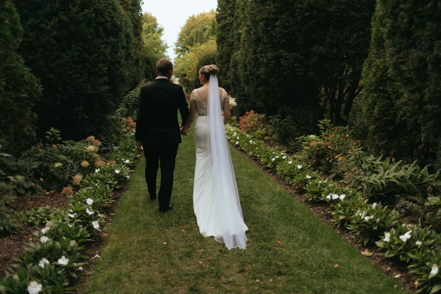 Woodstock wedding photographer, woodstock photographer, wedding photographer near me, ontario wedding photographer, ingersoll wedding photos