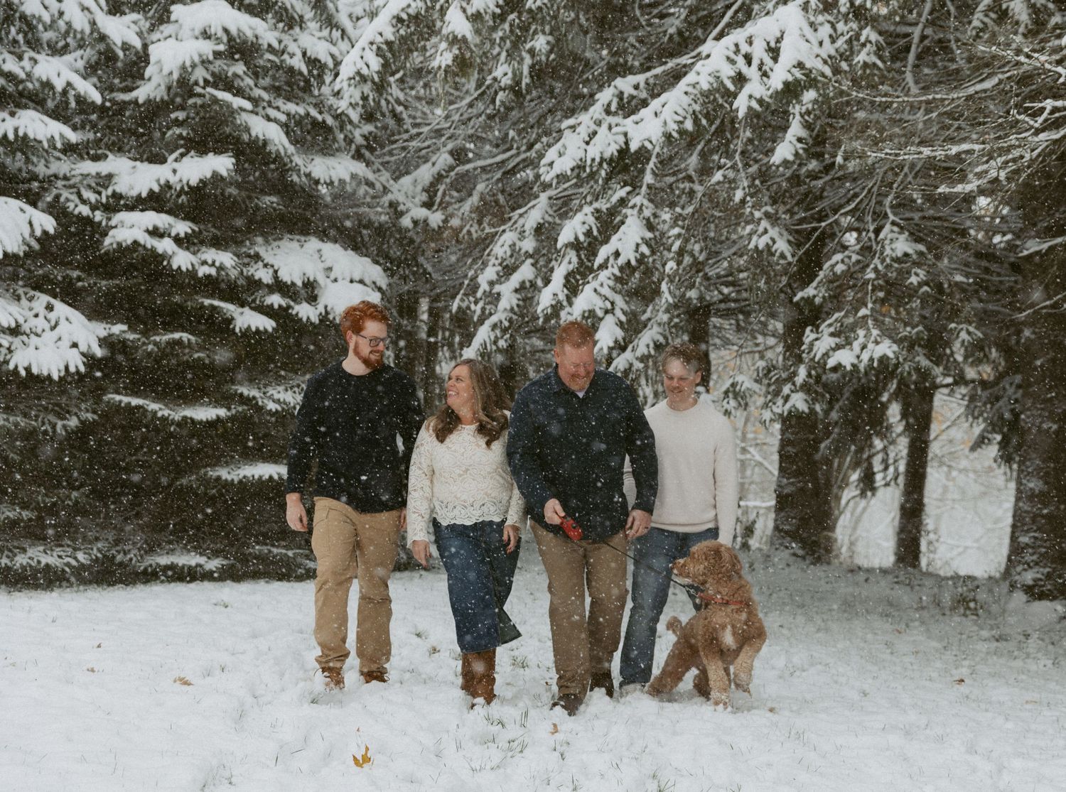 Woodstock Ontario family photographer | London ON family photos | Kitchener Waterloo family photography | Photographer Near Me | Woodstock