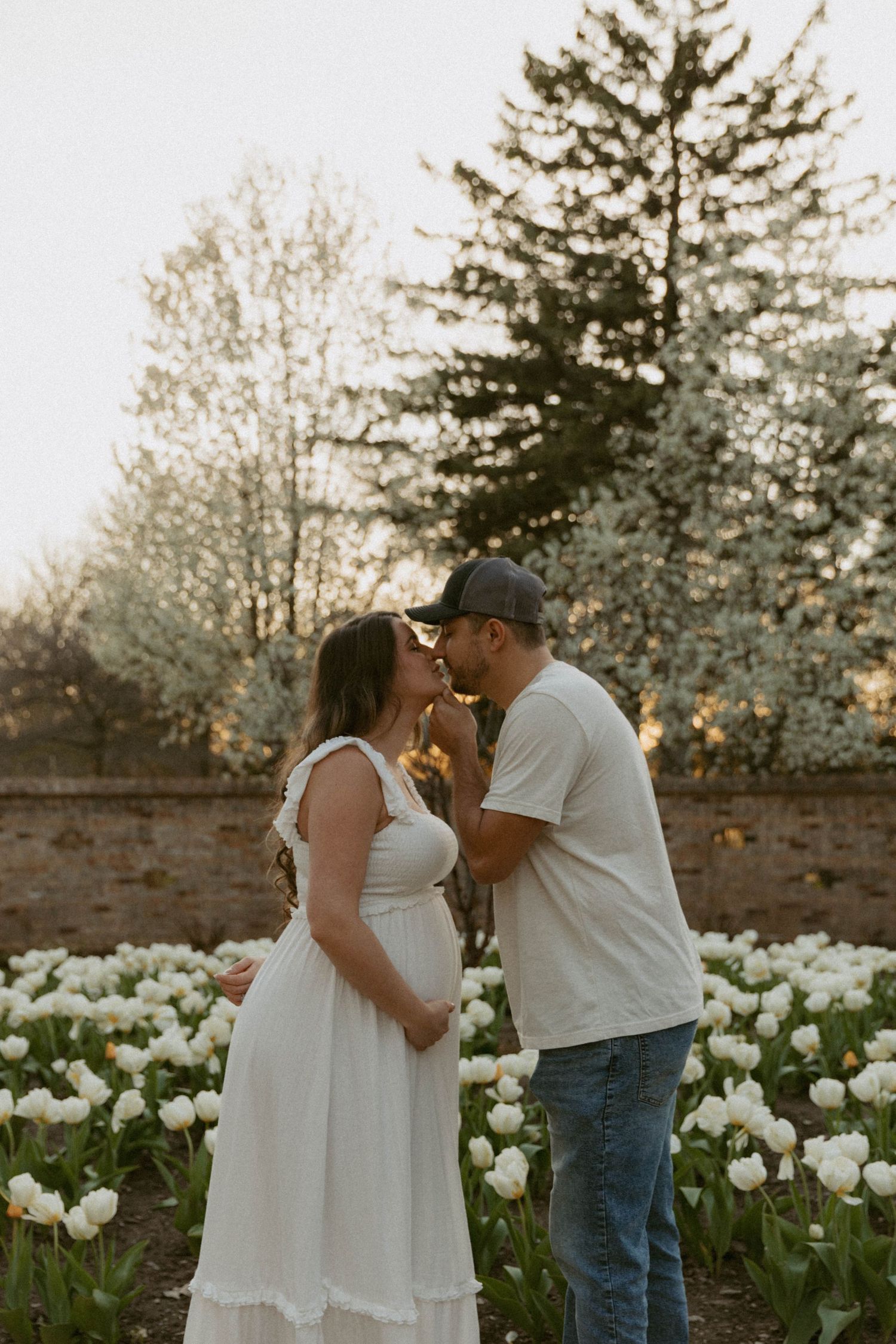 Maternity Photographer Near Me,Maternity photos, London Maternity photographer,Kitchener Maternity Photographer,London Photographer