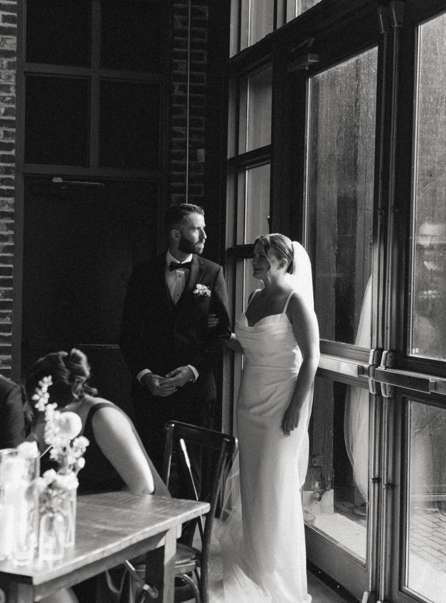 Documentary wedding photographer near London Ontario, cinematic style, real moments, relaxed wedding photos