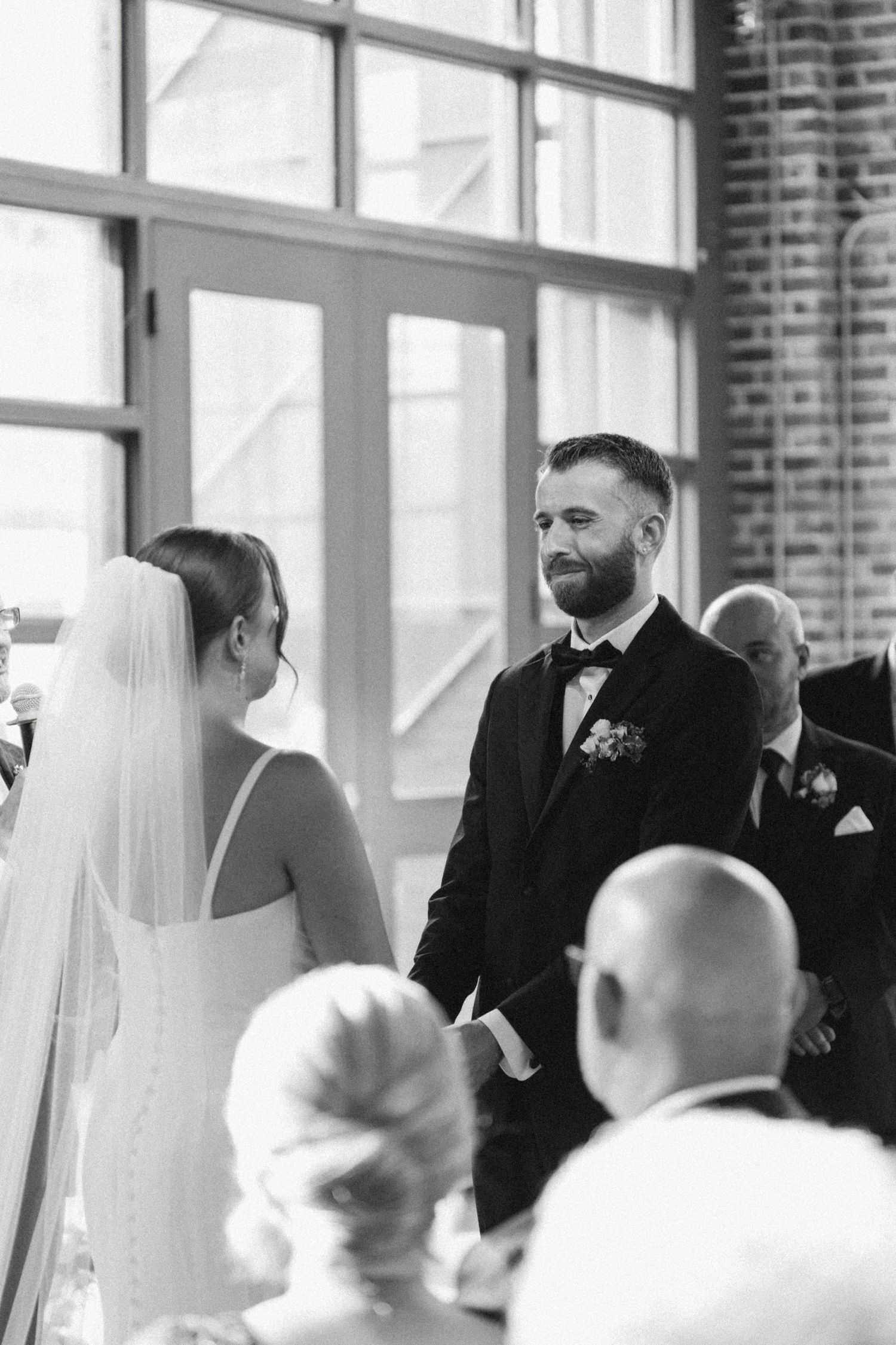 Documentary wedding photographer near Brantford Ontario, cinematic storytelling, relaxed candid wedding photos
