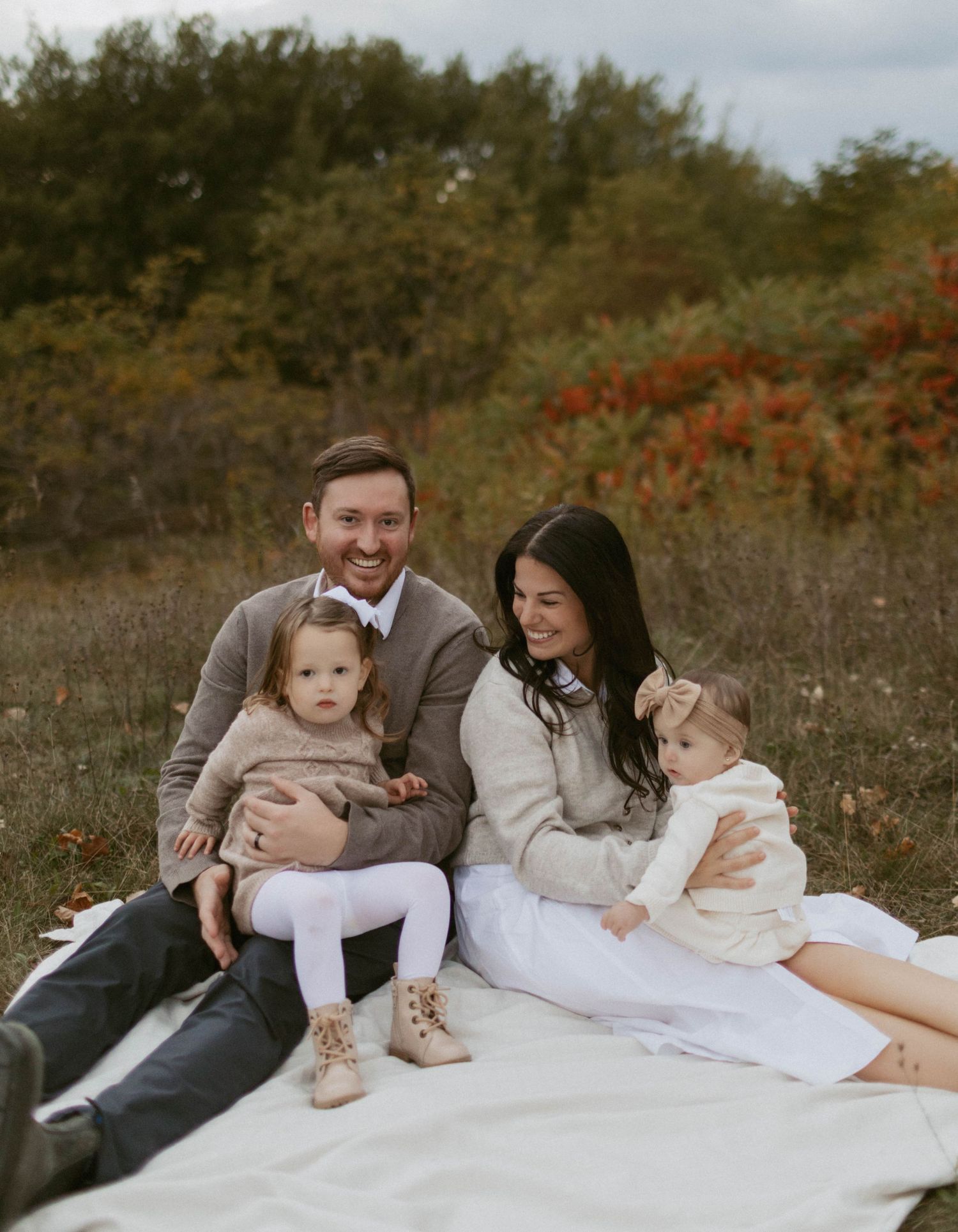 fun family photographer woodstock, lifestyle family photographer woodstock and surrounding areas, family photographer near me, cinematic