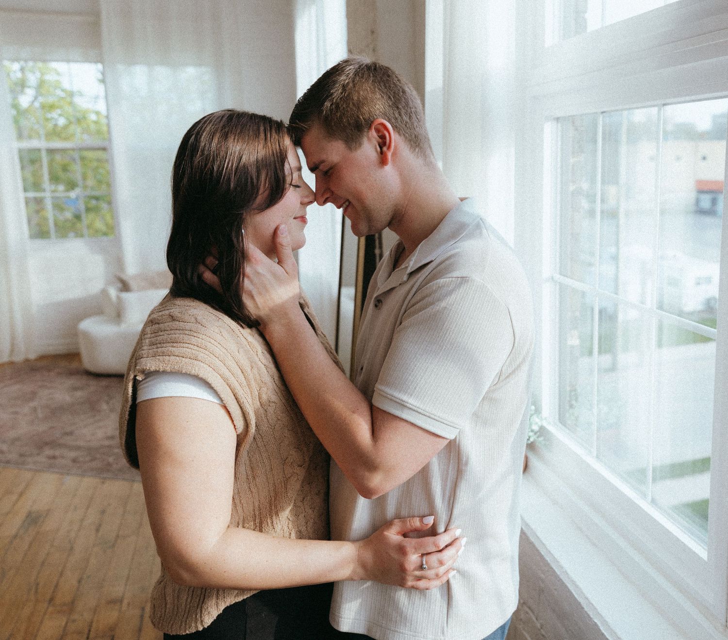 Woodstock Wedding Photographer, Woodstock Photographer, Engaged Couple, Engagement Photos, Engagement Photographer, Woodstock Photographer