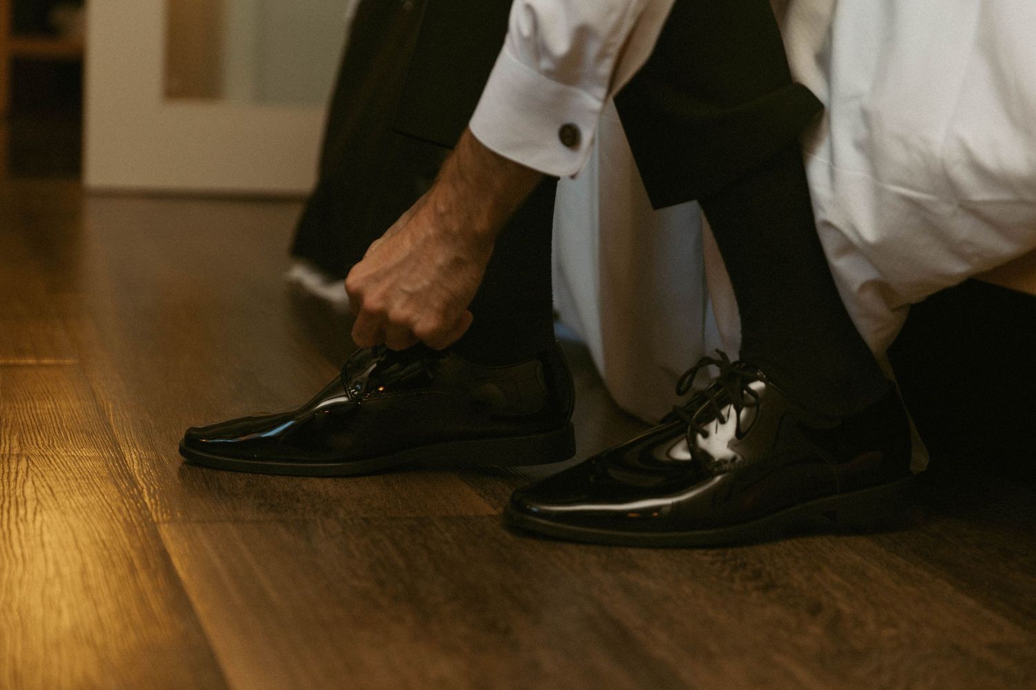 London Ontario wedding photographer, documentary wedding photography, cinematic style, candid storytelling moments
