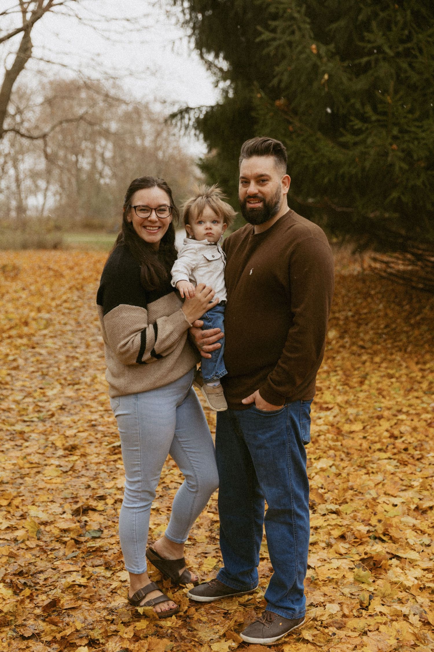 Woodstock Ontario family photographer | London ON family photos | Kitchener Waterloo family photography | Photographer Near Me | Woodstock