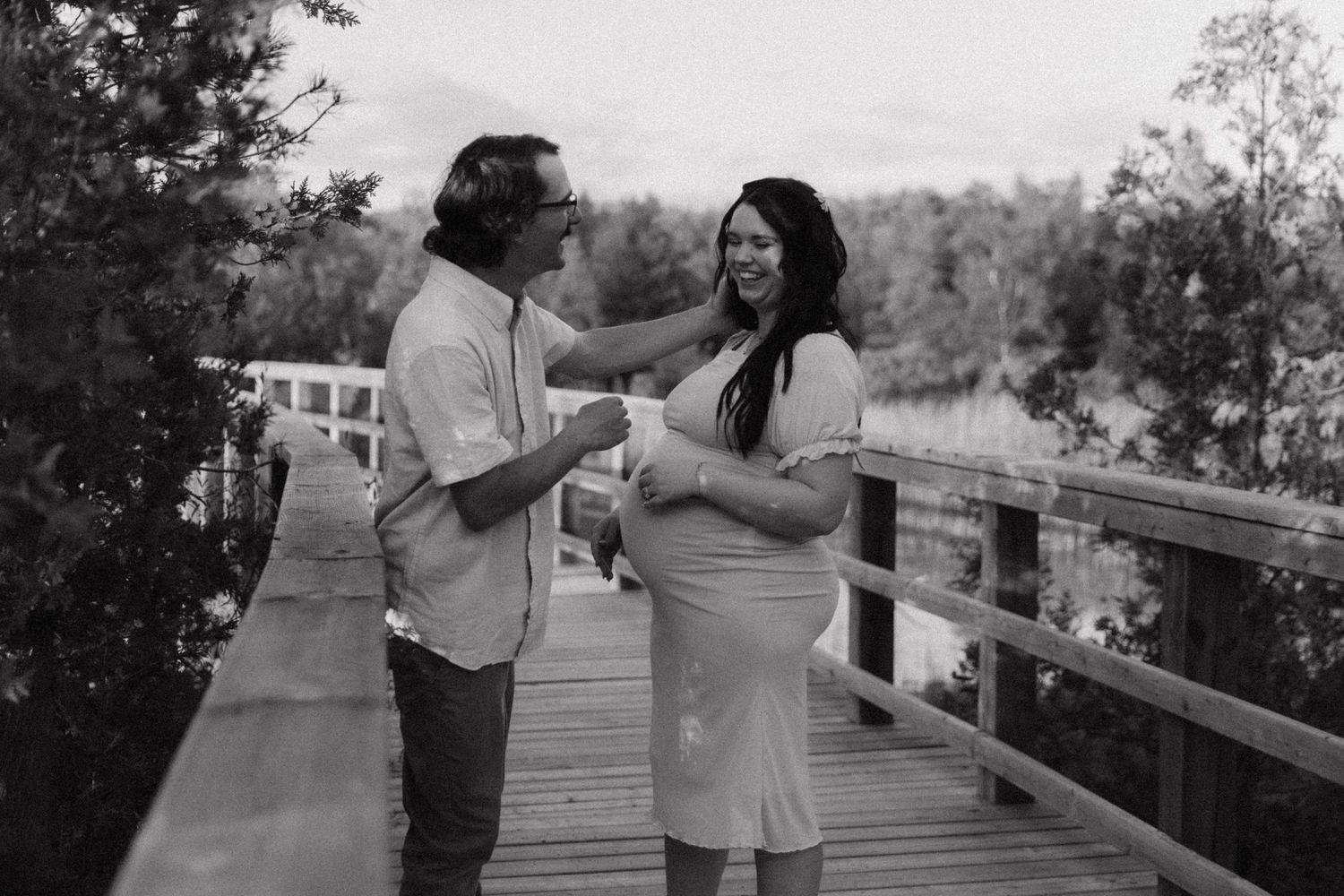 Maternity Photographer Near Me, Maternity photos, Brantford Maternity photographer, Cambridge Maternity Photographer, Brantford Photographer