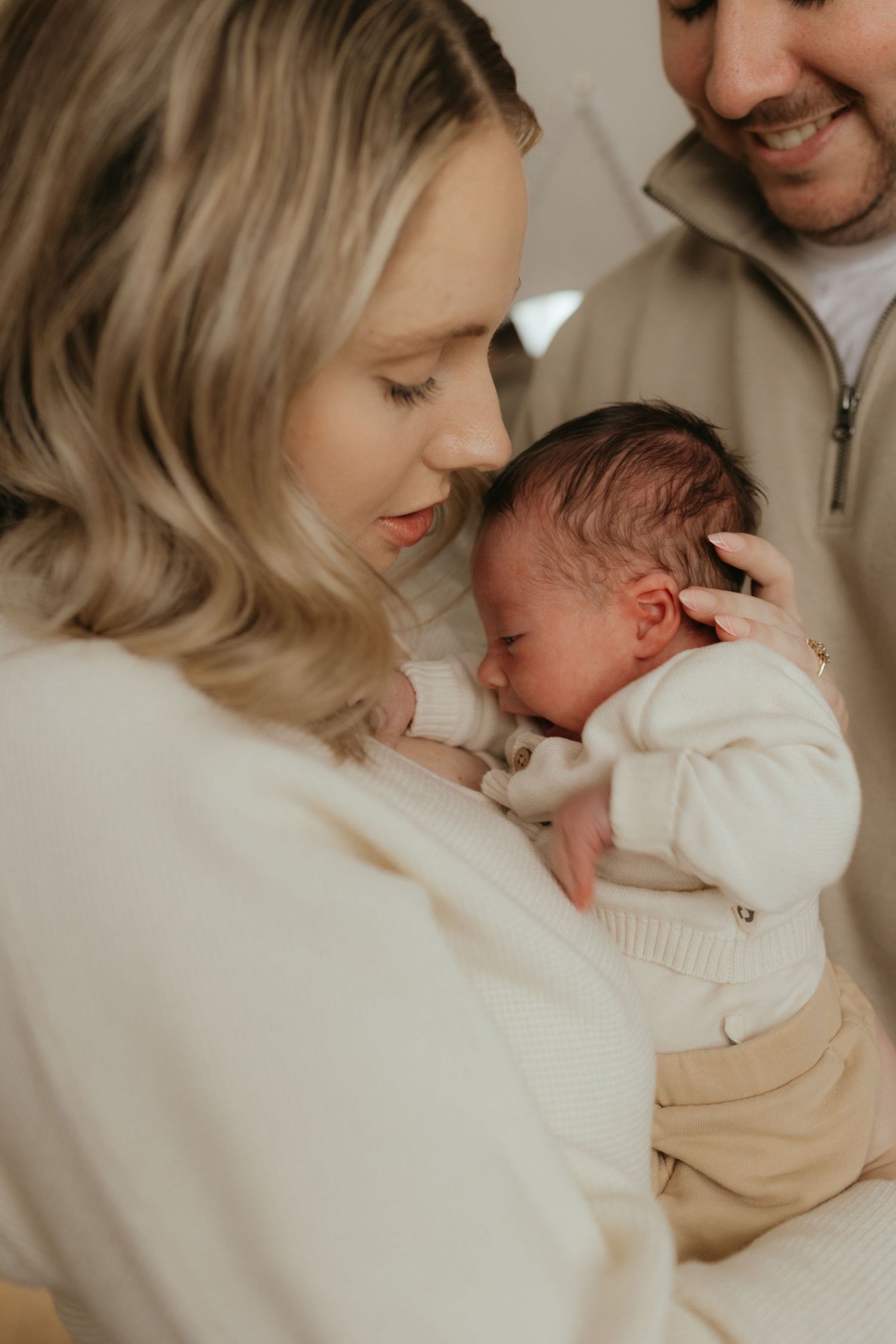 Woodstock Newborn Photographer, Woodstock Maternity Photographer, Woodstock Motherhood Photographer, Woodstock Birth Photographer, Fresh 48