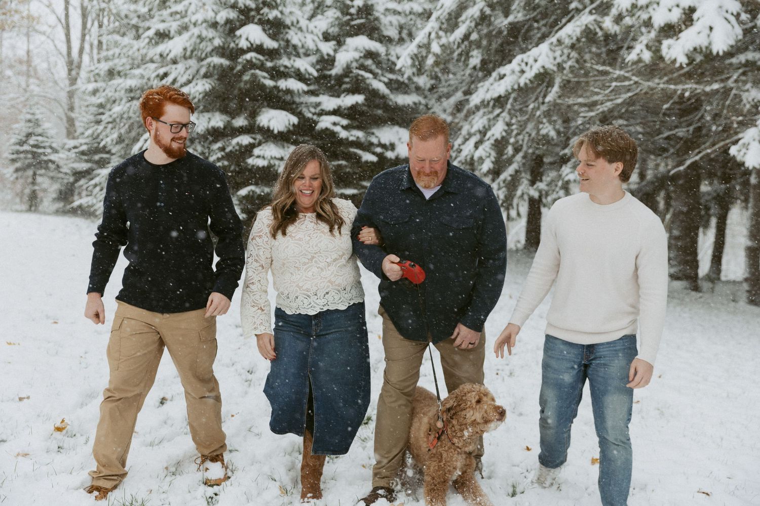 Woodstock Ontario family photographer | London ON family photos | Kitchener Waterloo family photography | Photographer Near Me | Woodstock