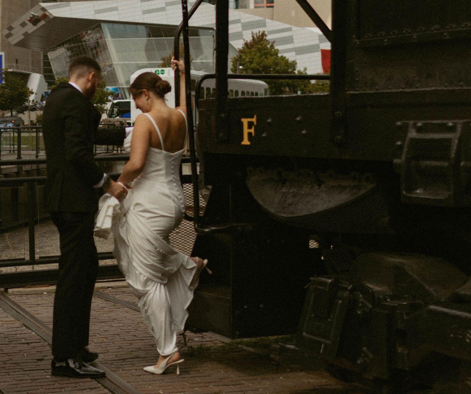Wedding photographer Stratford Ontario, cinematic documentary style, natural wedding moments, storytelling imagery