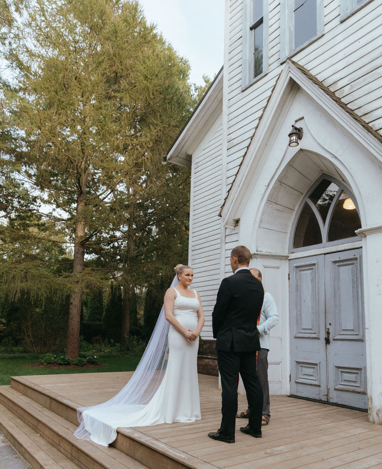 Woodstock wedding photographer, woodstock photographer, wedding photographer near me, ontario wedding photographer, ingersoll wedding photos