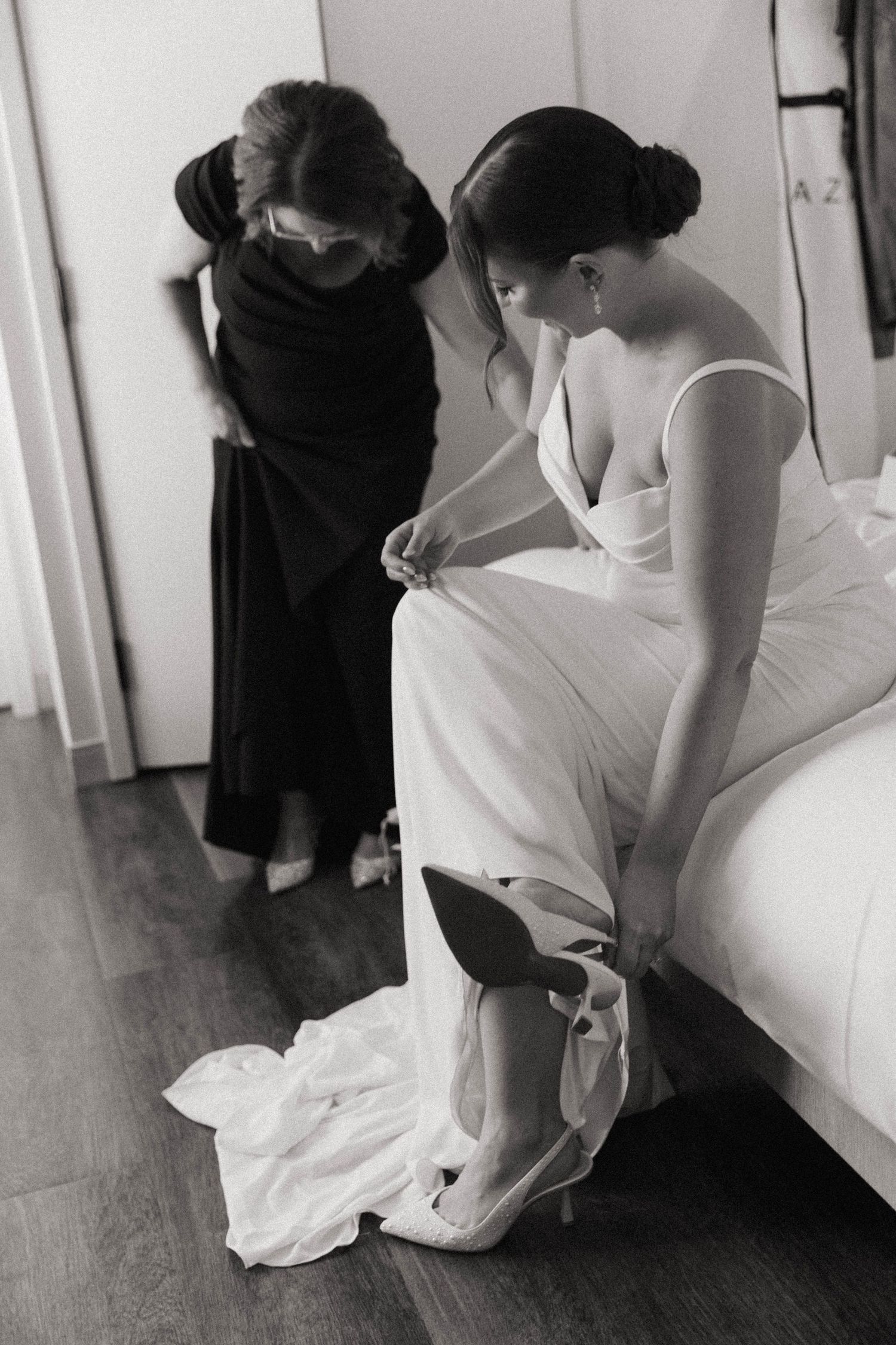 Toronto Wedding Photographer, Hamilton Wedding Photographer, GTA Wedding Photographer, Award Winning Photographer, Cinematic Wedding Photos