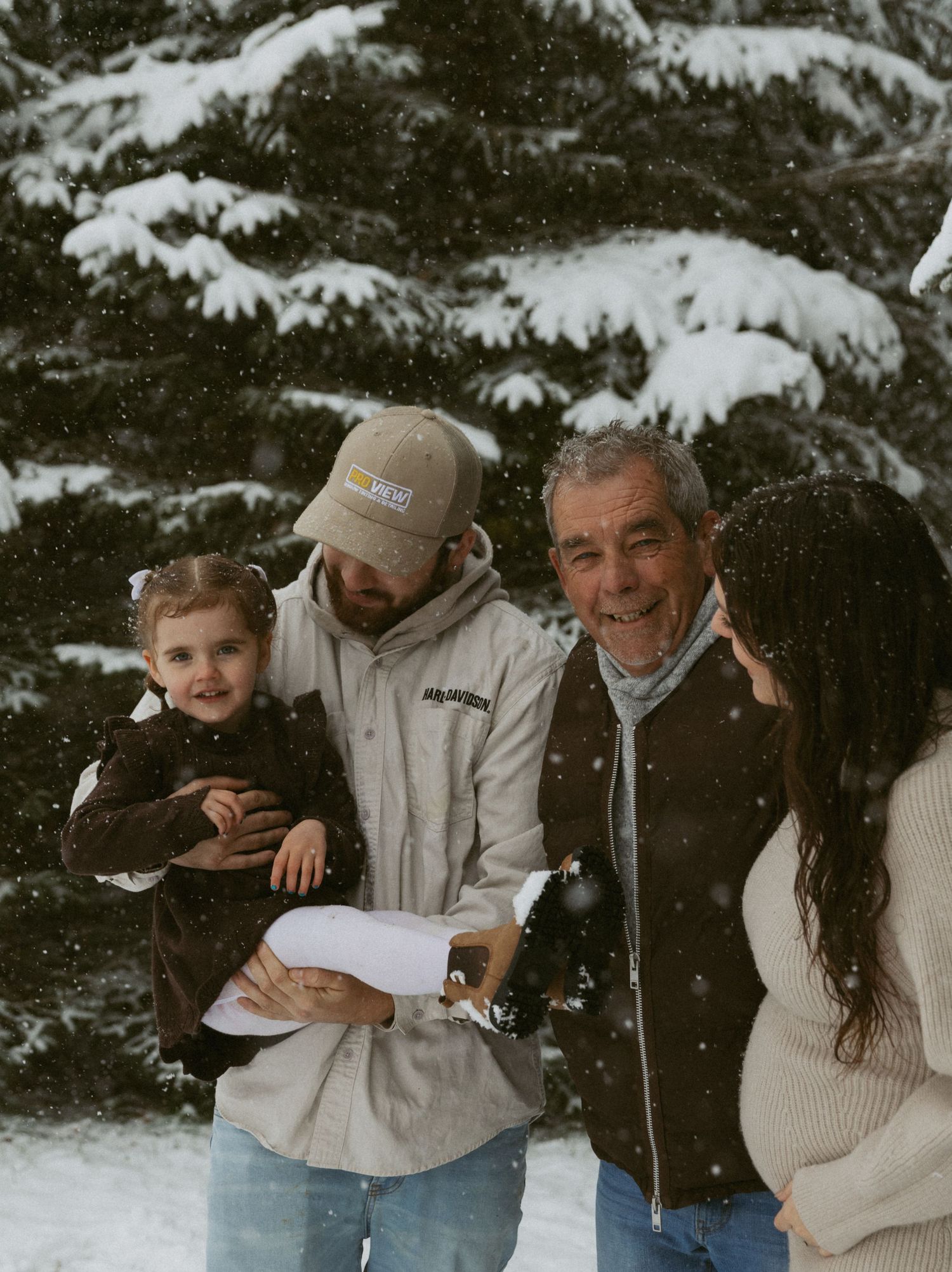 Woodstock Ontario family photographer | London ON family photos | Kitchener Waterloo family photography | Photographer Near Me | Woodstock