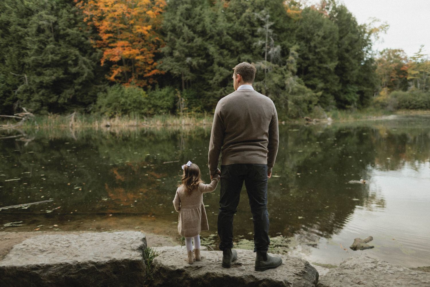fun family photographer woodstock, lifestyle family photographer woodstock and surrounding areas, family photographer near me, cinematic