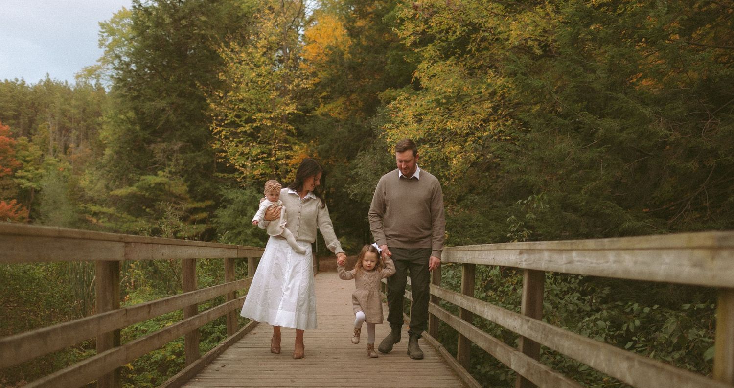 Woodstock Family Photographer, Family photographer near me, Woodstock photographer, Top rated family photographer in woodstock, family photo