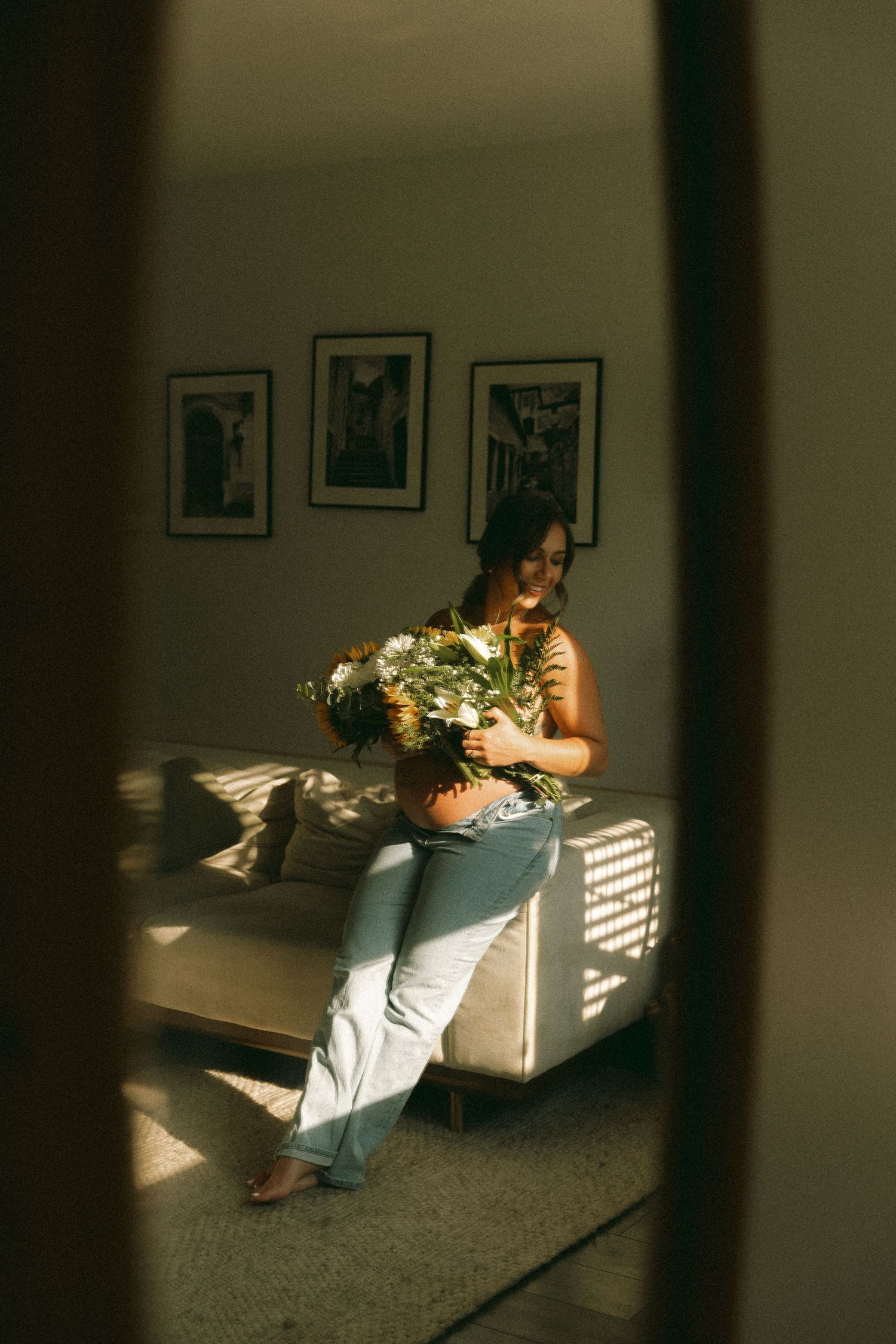 Maternity Photographer Near Me, Maternity photos, Brantford Maternity photographer, Cambridge Maternity Photographer, Brantford Photographer