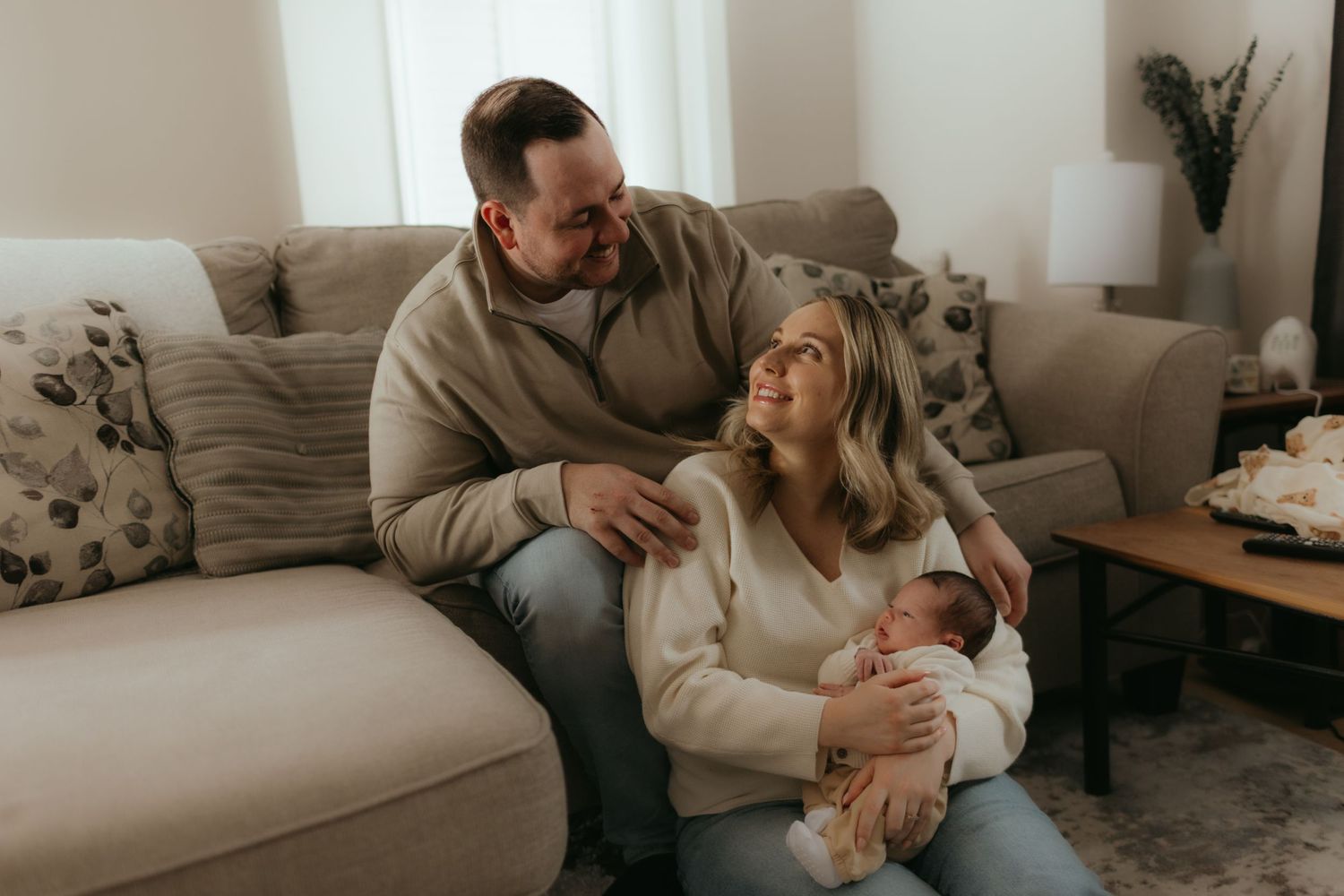 Woodstock Newborn Photographer, Woodstock Maternity Photographer, Woodstock Motherhood Photographer, Woodstock Birth Photographer, Fresh 48