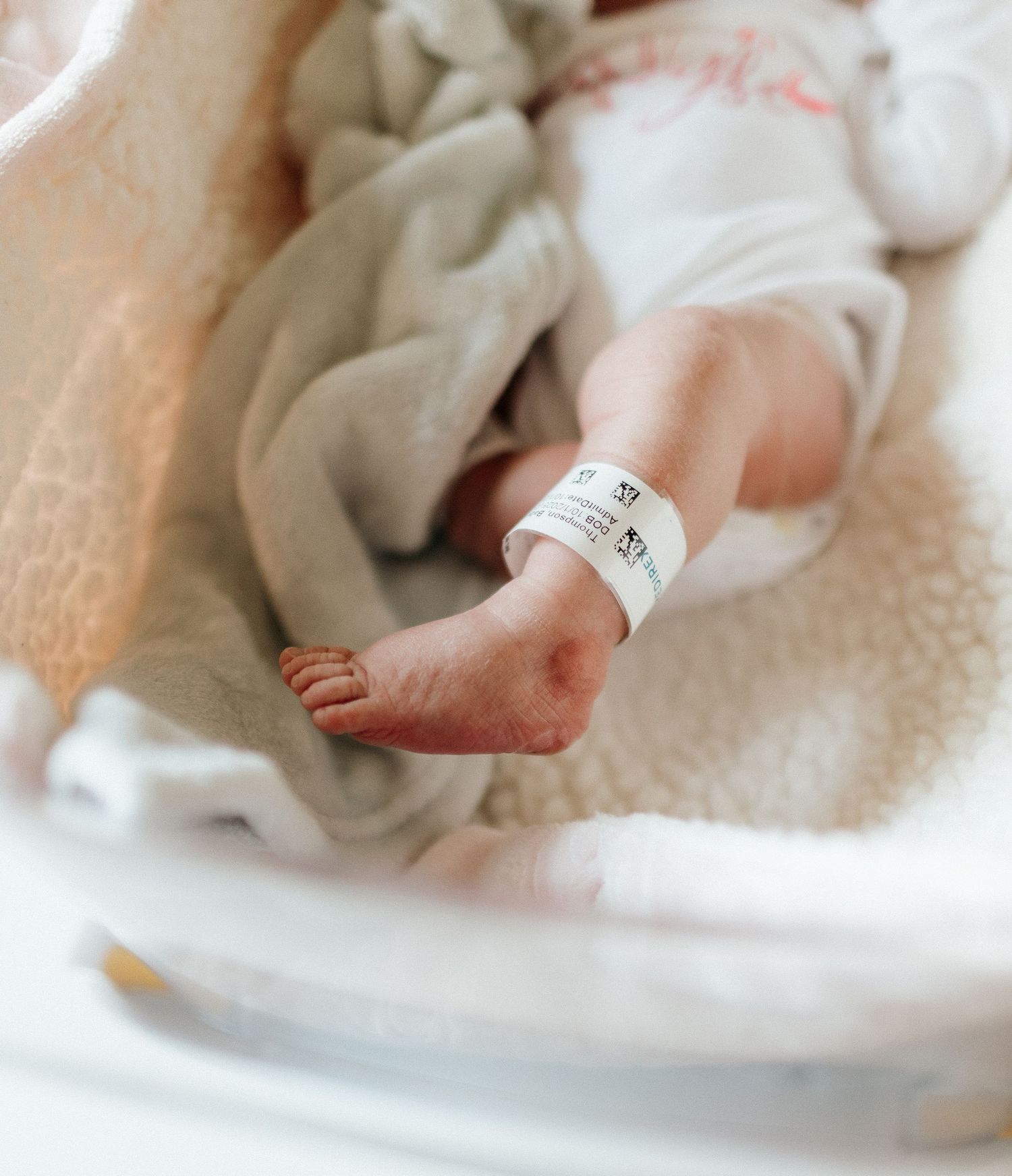 fresh 48 photographer woodstock, birth photography, birth photographer woodstock, birth photography near me, newborn photographer woodstock