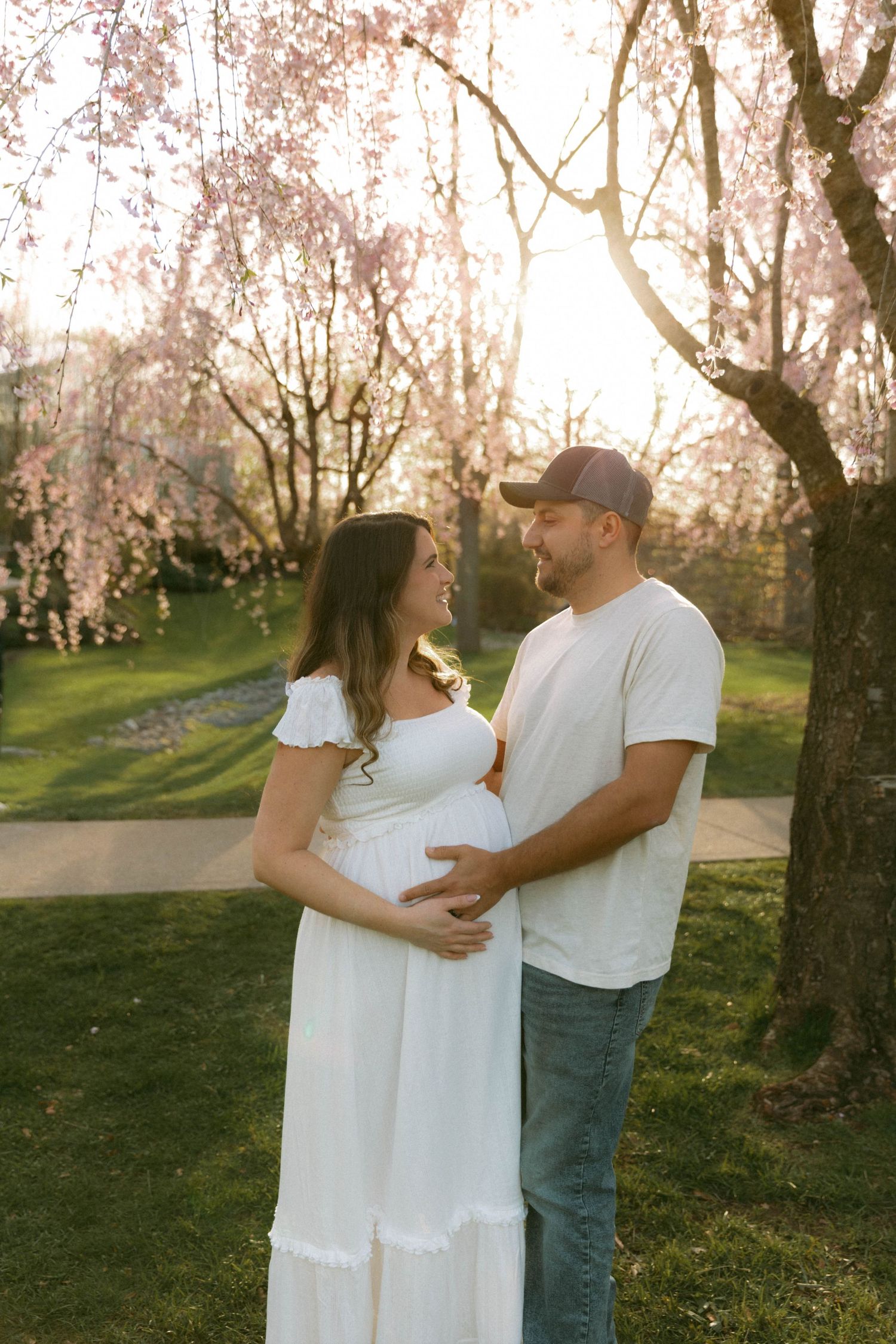 Maternity Photographer Near Me,Maternity photos, London Maternity photographer,Kitchener Maternity Photographer,London Photographer