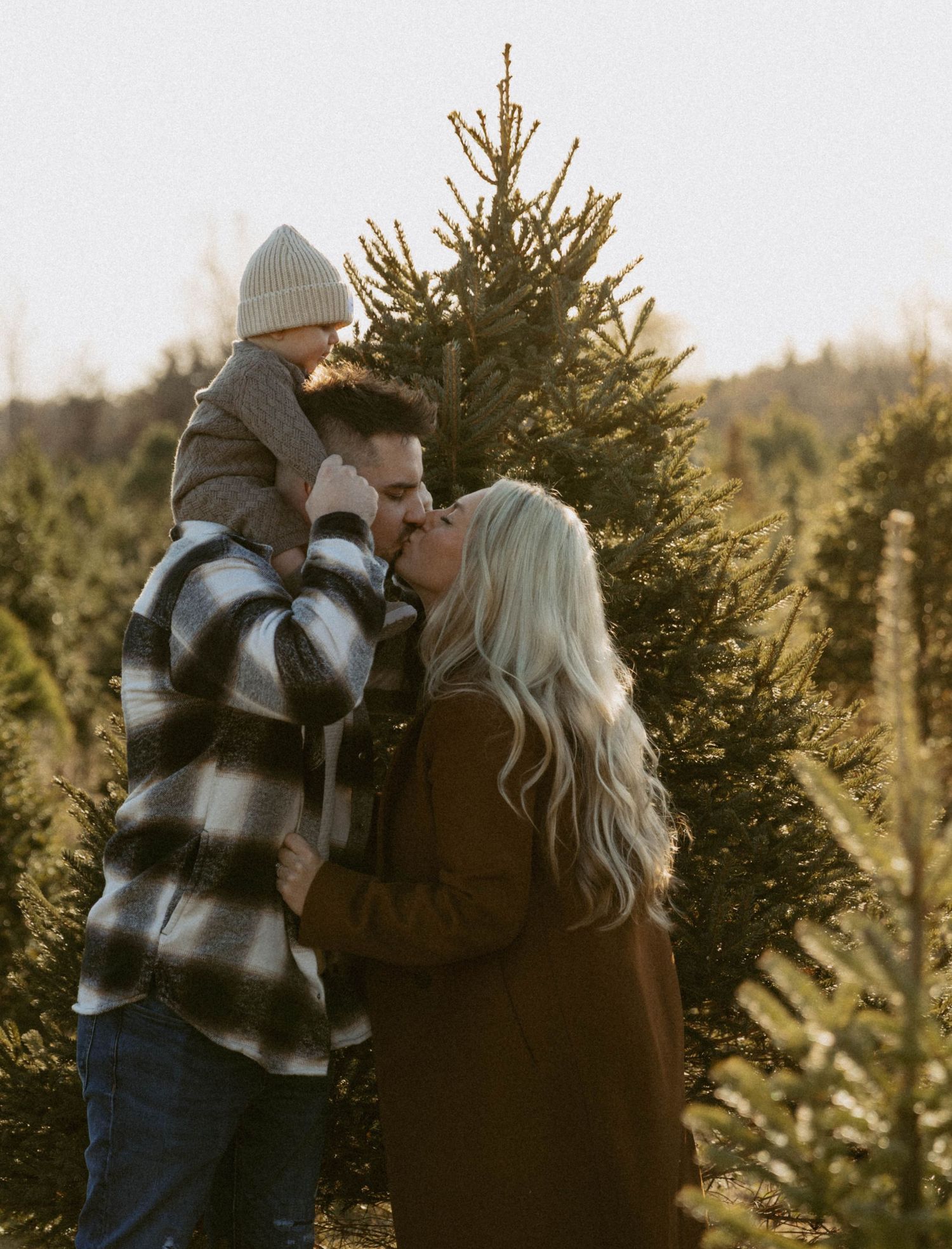 Woodstock ON lifestyle family photography | London ON family photographer | Kitchener Waterloo | Cinematic Photographer Near Me | Woodstock