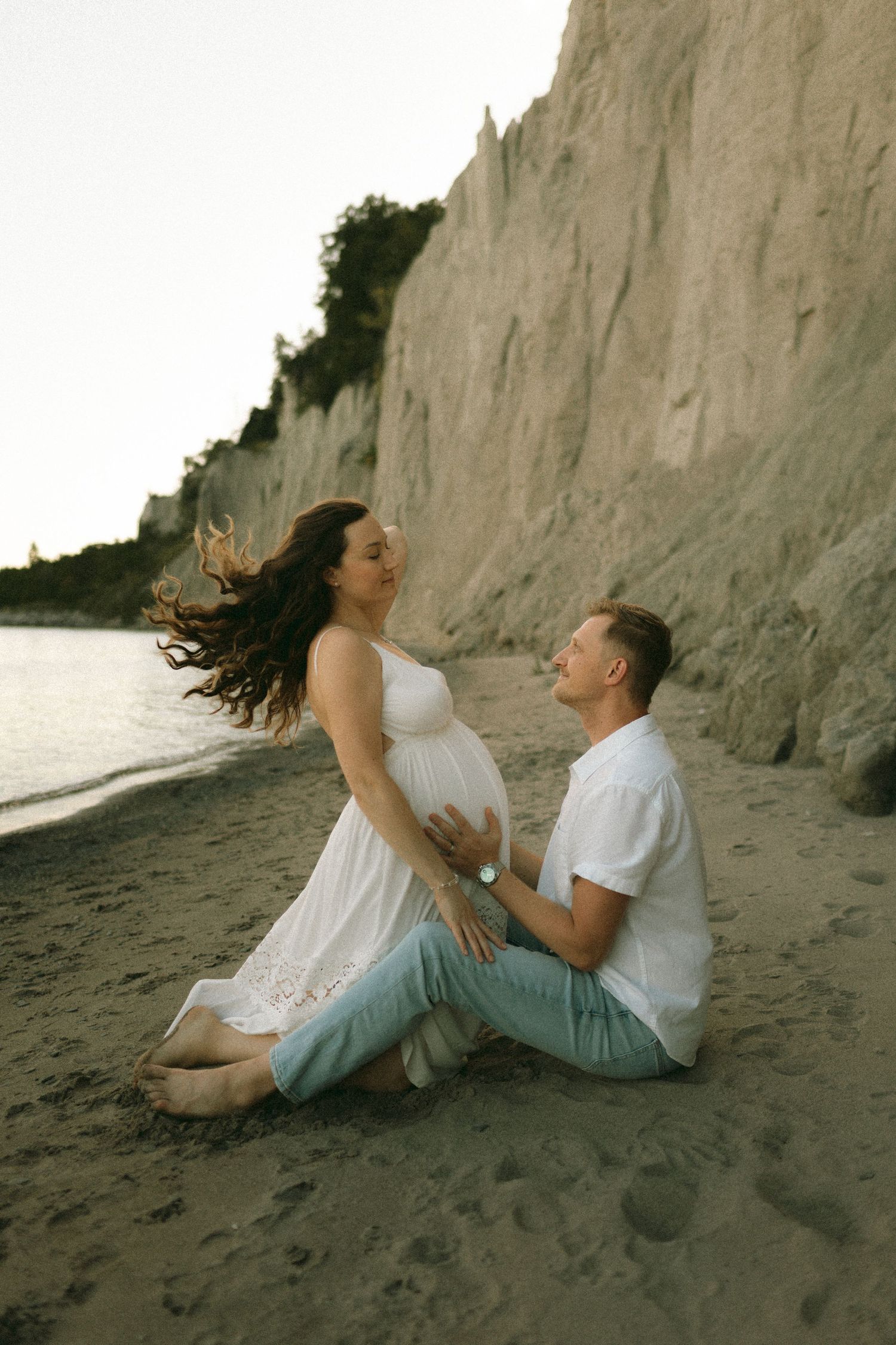 Maternity Photographer Near Me, Maternity photos, Brantford Maternity photographer, Cambridge Maternity Photographer, Brantford Photographer