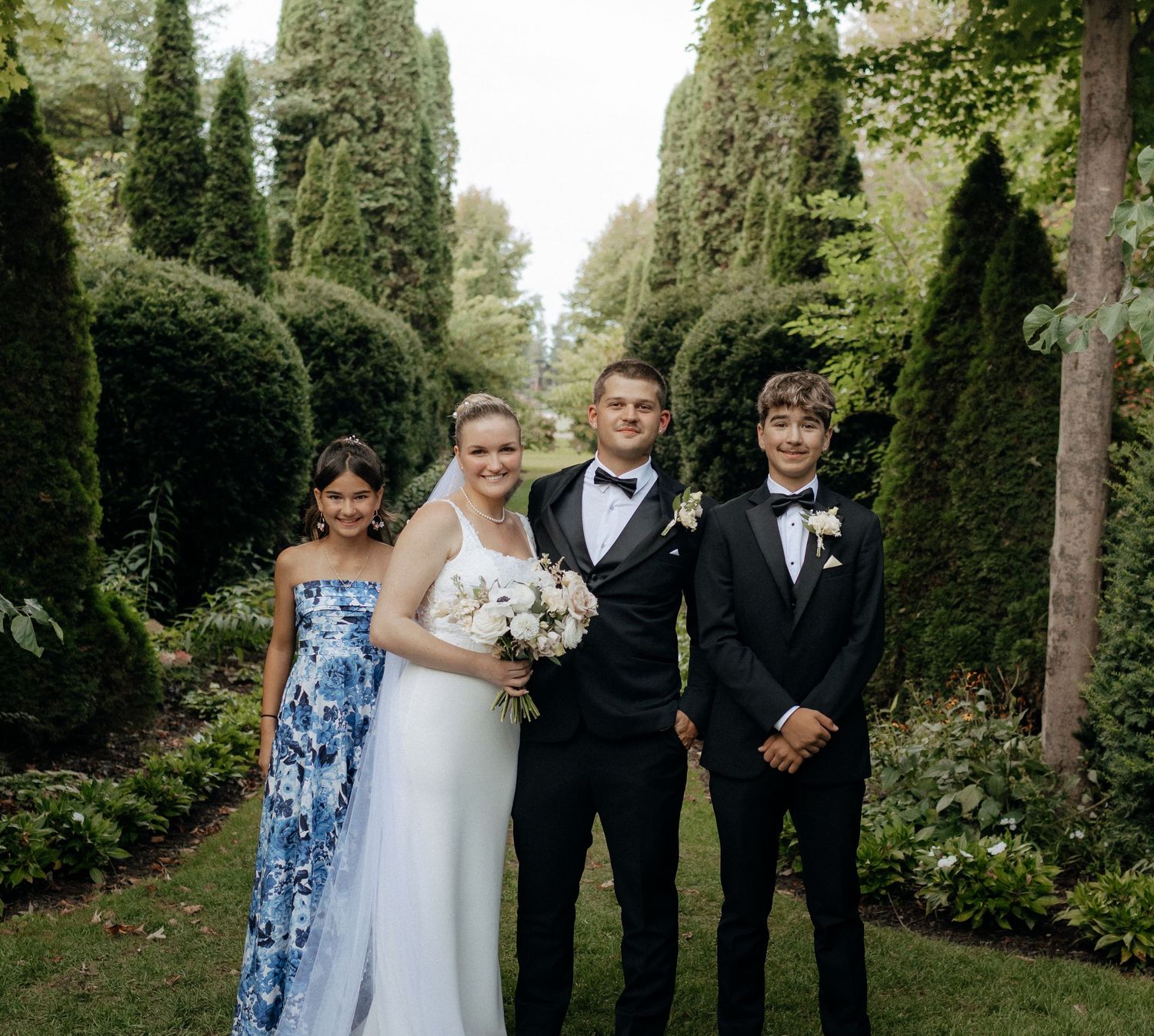 Woodstock wedding photographer, woodstock photographer, wedding photographer near me, ontario wedding photographer, ingersoll wedding photos