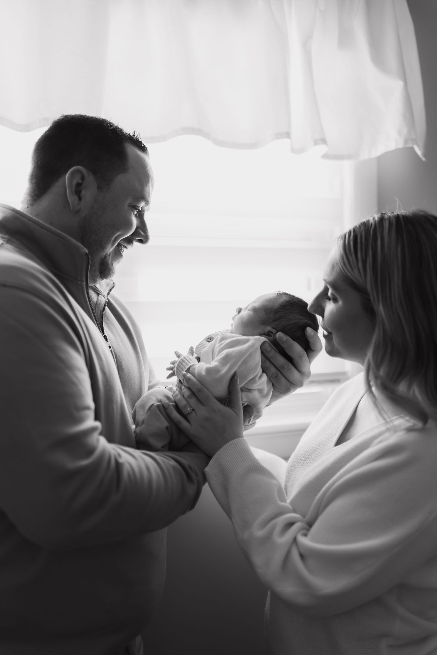 Woodstock Newborn Photographer, Woodstock Maternity Photographer, Woodstock Motherhood Photographer, Woodstock Birth Photographer, Fresh 48