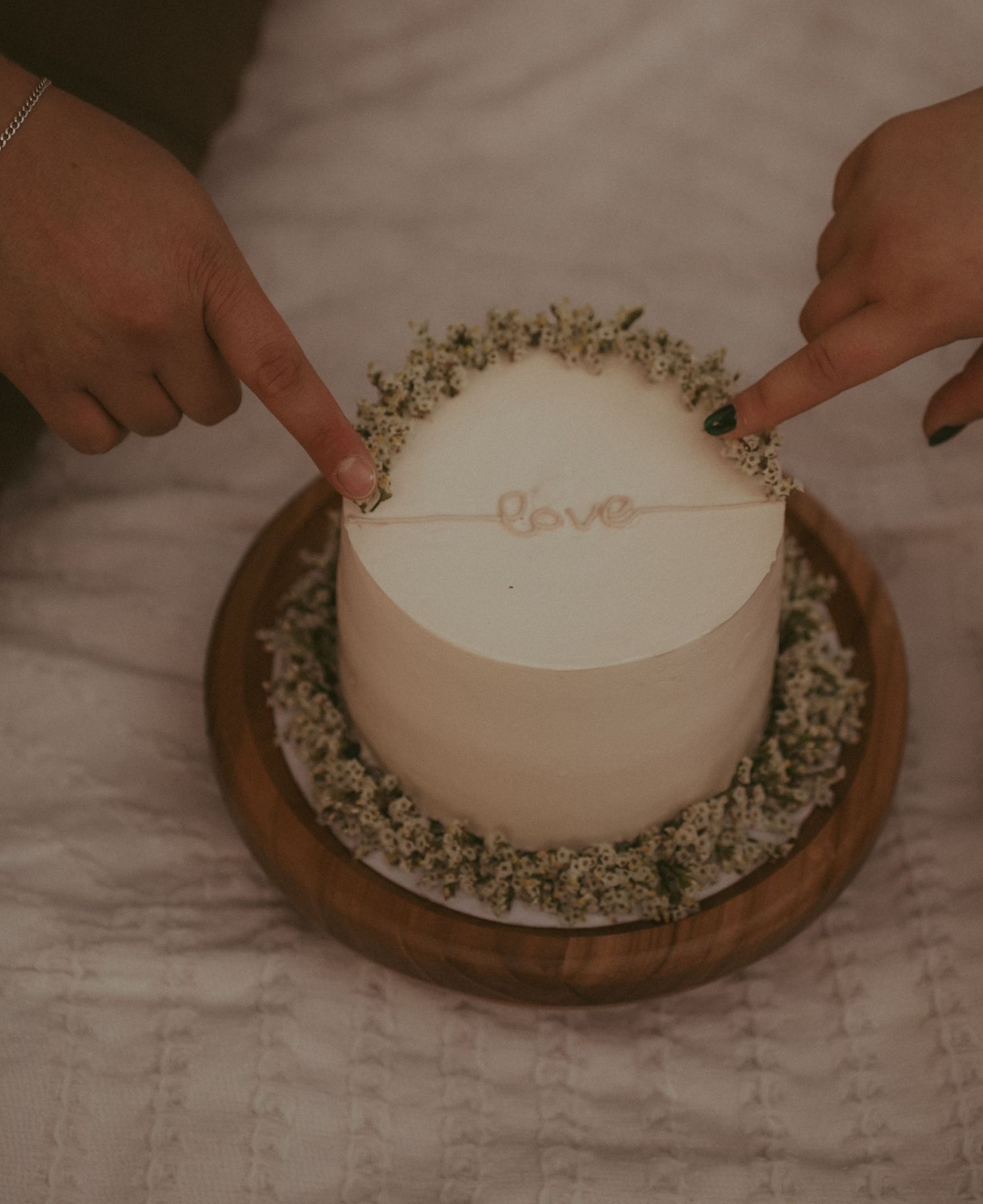 anniversary cake