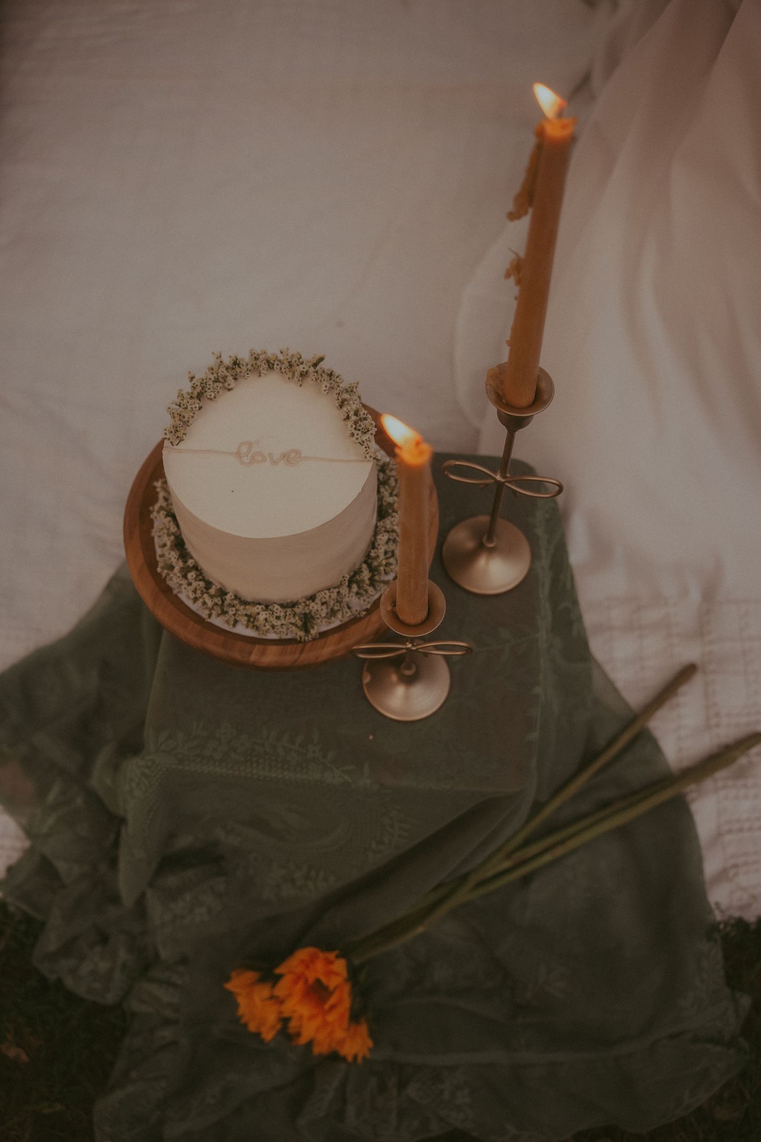 romantic setup