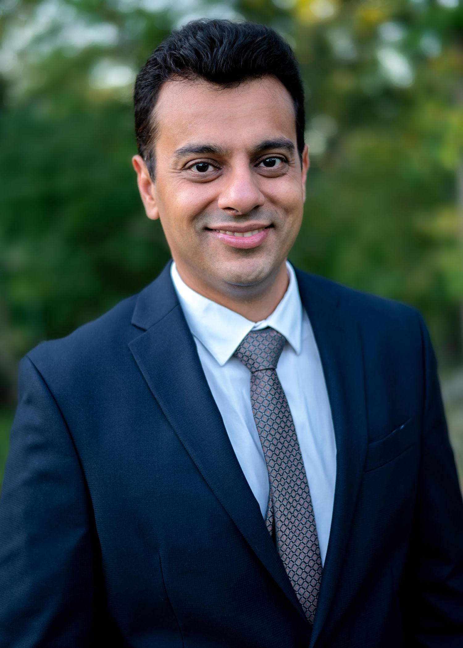Professional  headshot of a client captured by ek-framedmemories