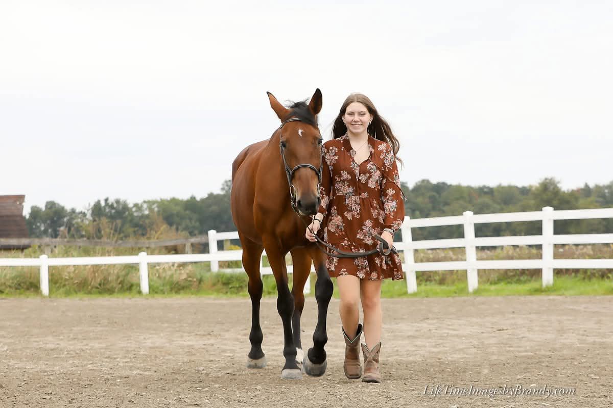 photographer: wedding photographer; Michigan photographer; engagement; graduation; family photography: senior photographer; portrait; photos