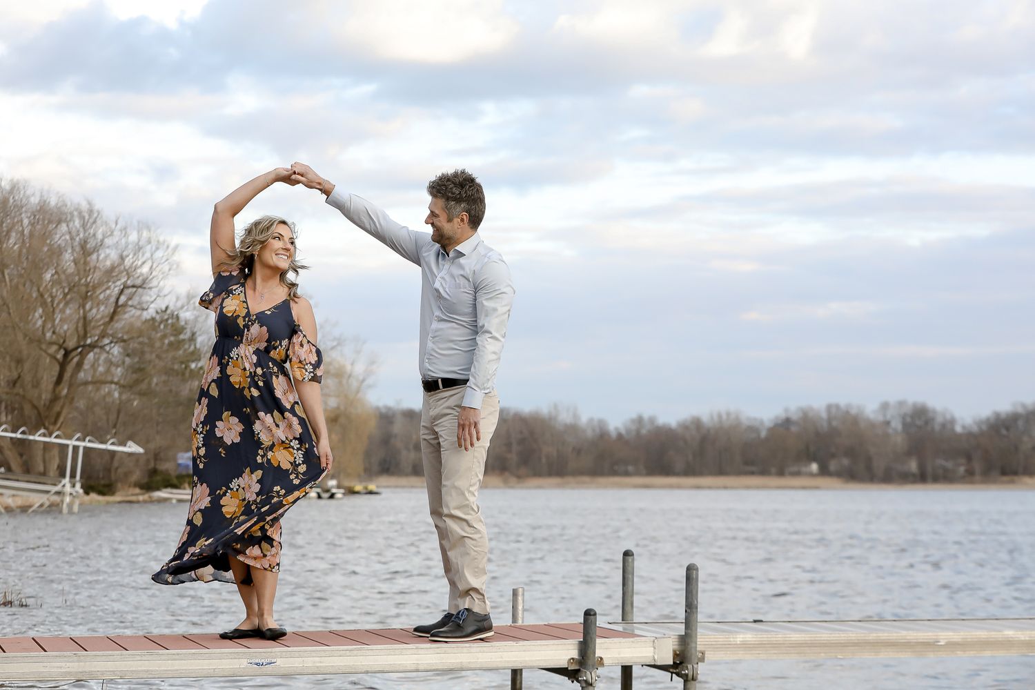 photographer: wedding photographer; Michigan photographer; engagement; graduation; family photography: senior photographer; portrait; photos