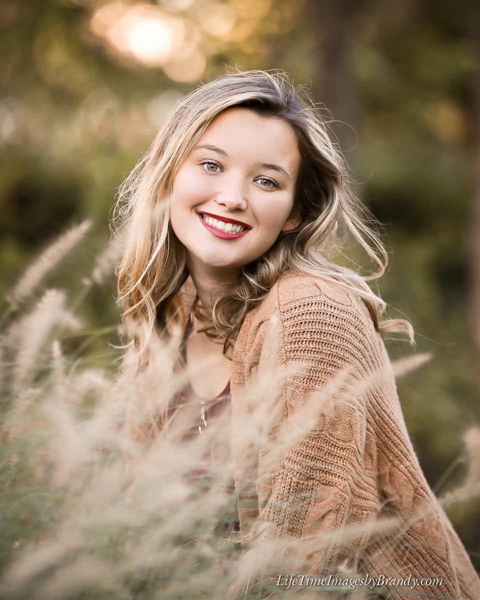 photographer: wedding photographer; Michigan photographer; engagement; graduation; family photography: senior photographer; portrait; photos