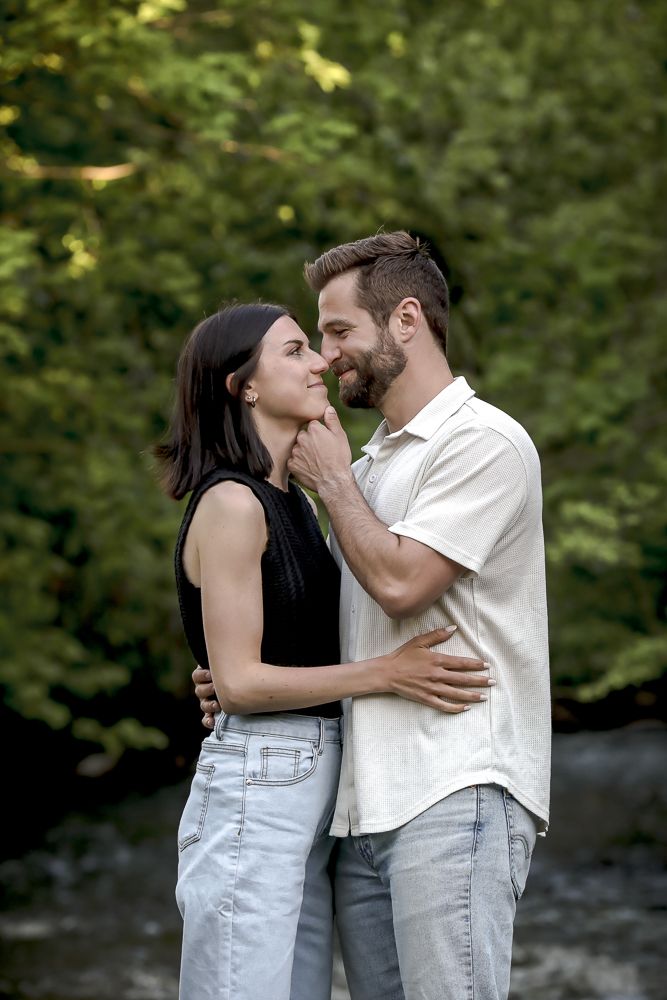 photographer: wedding photographer; Michigan photographer; engagement; graduation; family photography: senior photographer; portrait; photos
