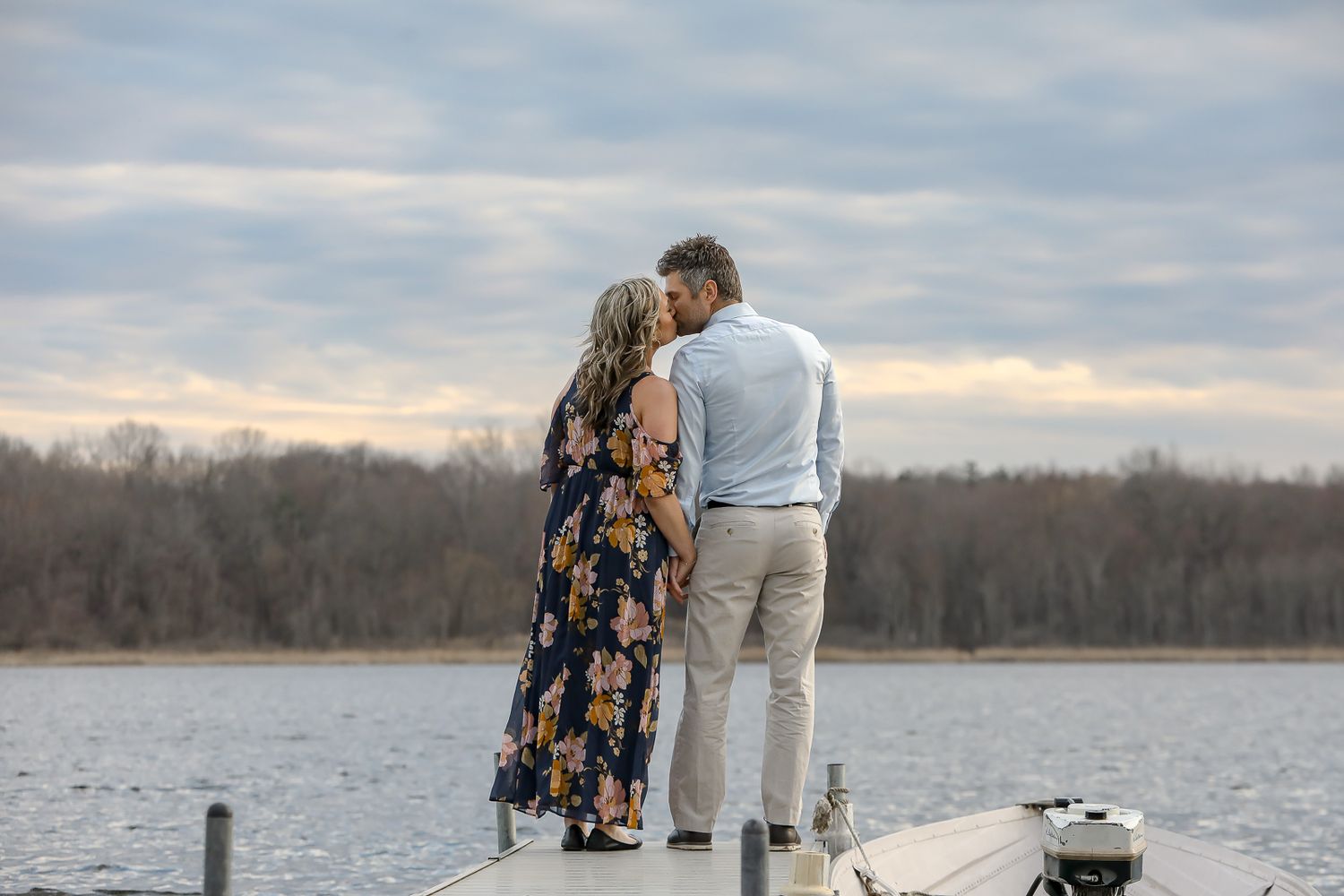 photographer: wedding photographer; Michigan photographer; engagement; graduation; family photography: senior photographer; portrait; photos